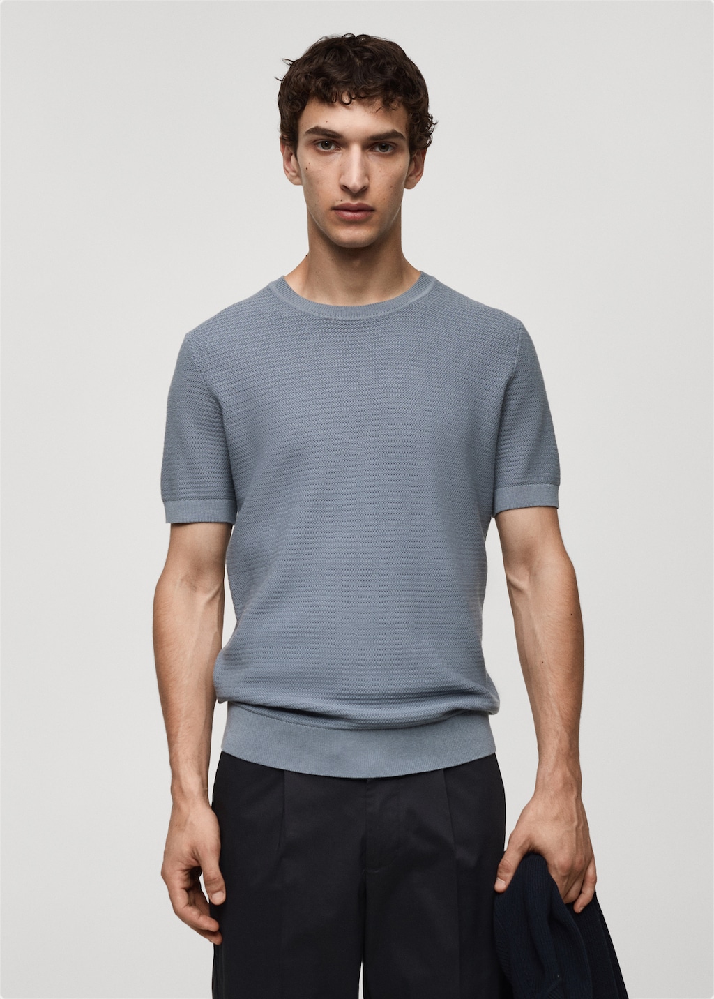 Mango Strick-T-Shirt aus Tencel mit Zopfmuster