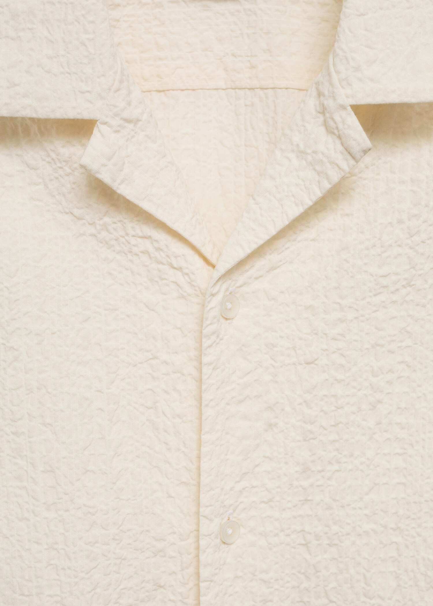 Seersucker shirt with bowling collar - Details of the article 8