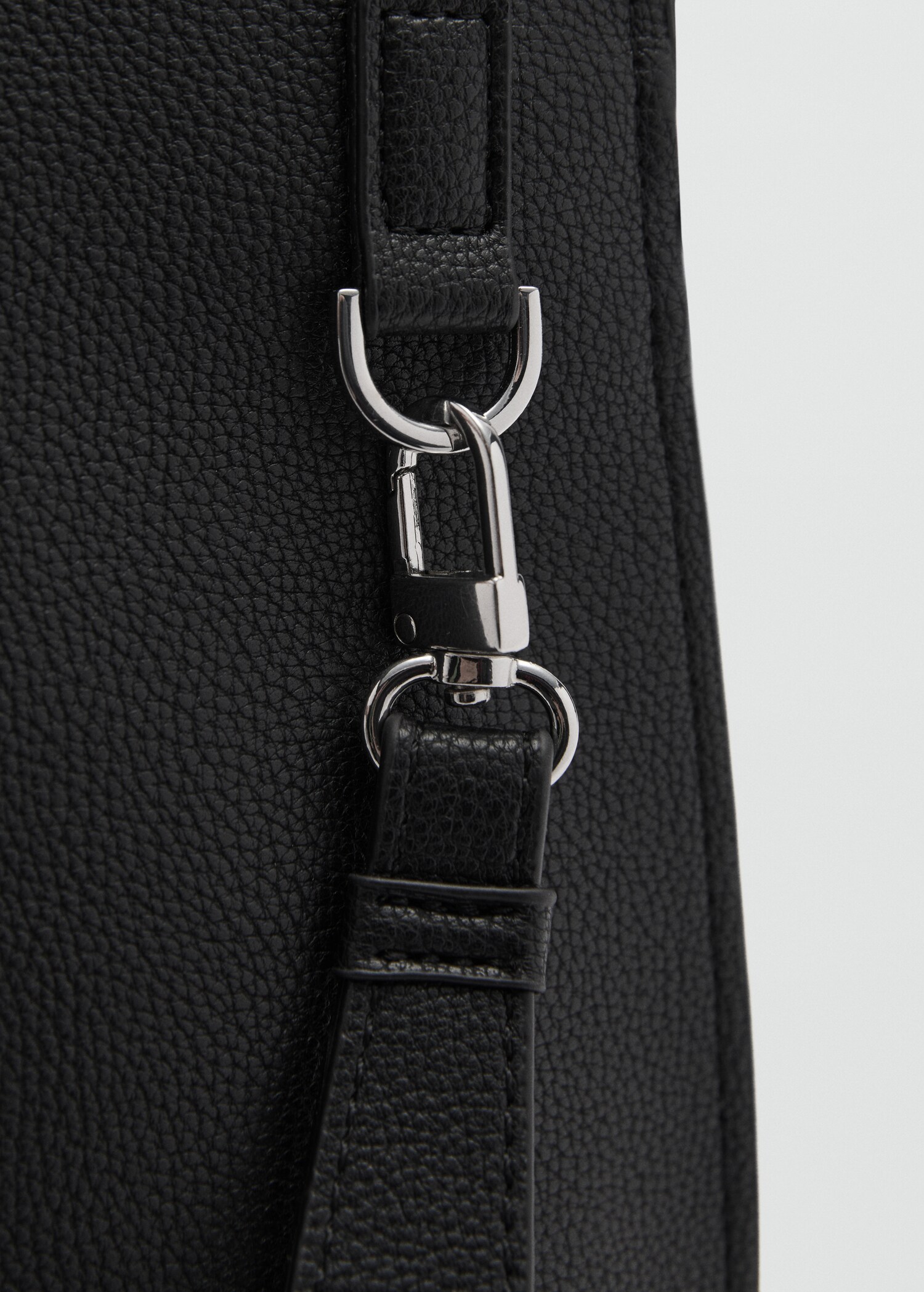 Leather-effect handbag - Details of the article 3