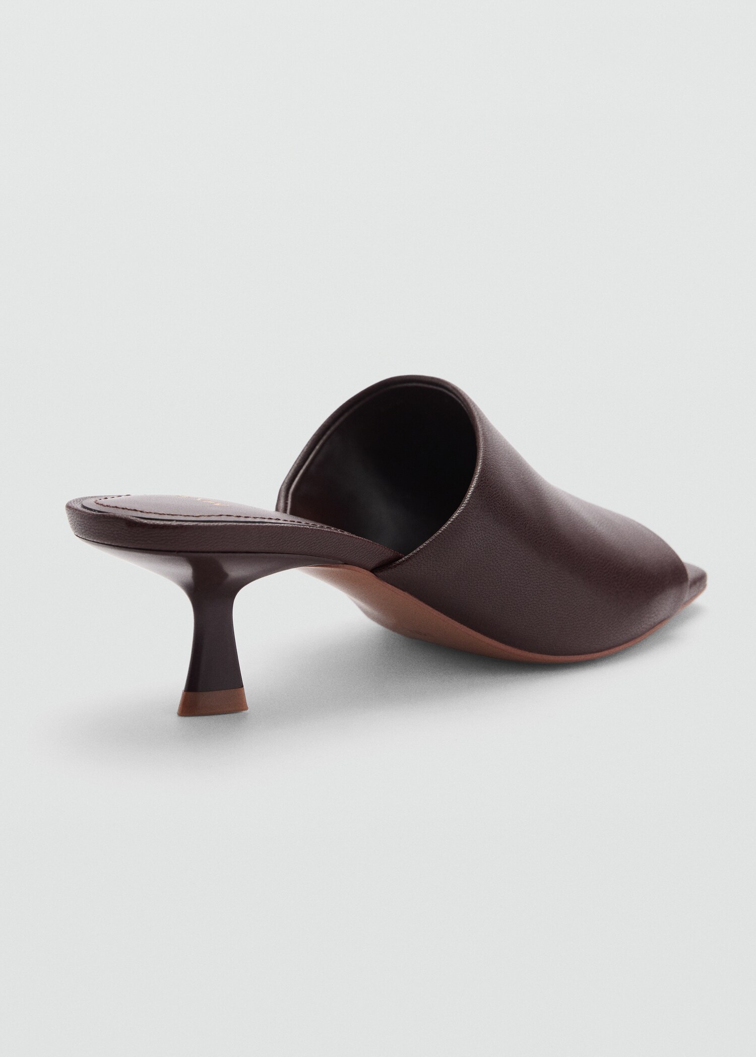 Kitten-heel leather sandal - Details of the article 1