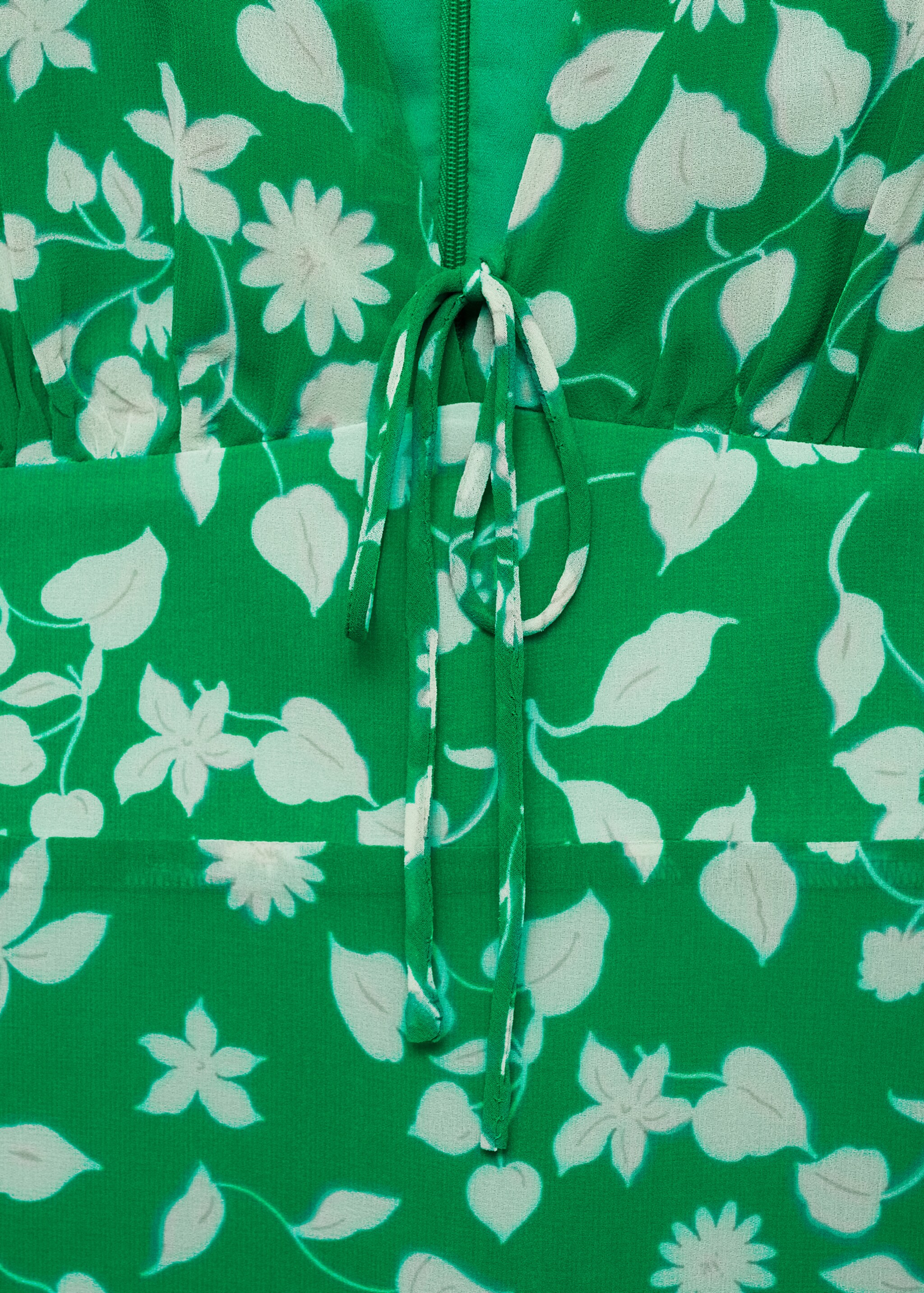 Printed short dress - Details of the article 8