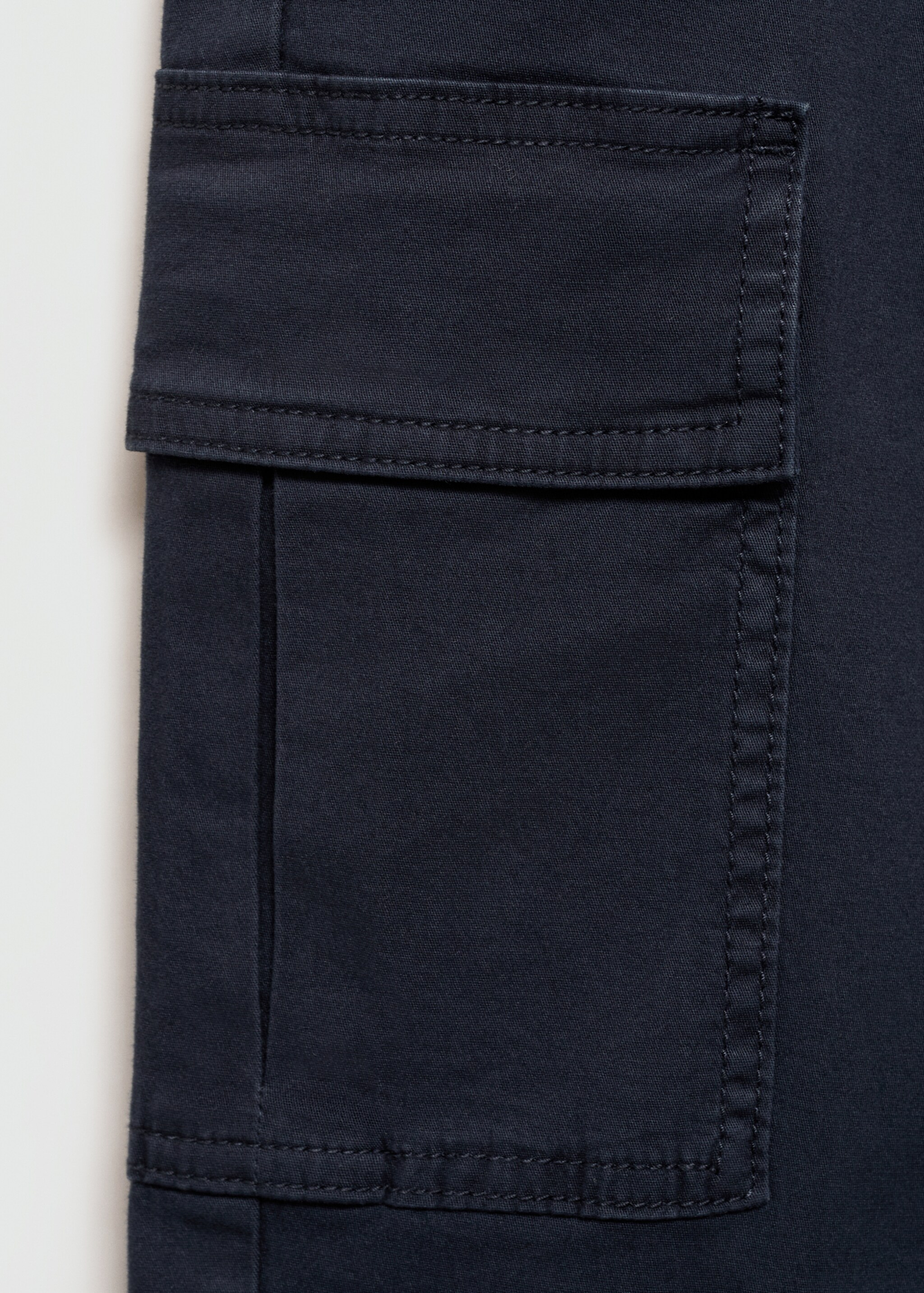 Cargo jogger trousers - Details of the article 8
