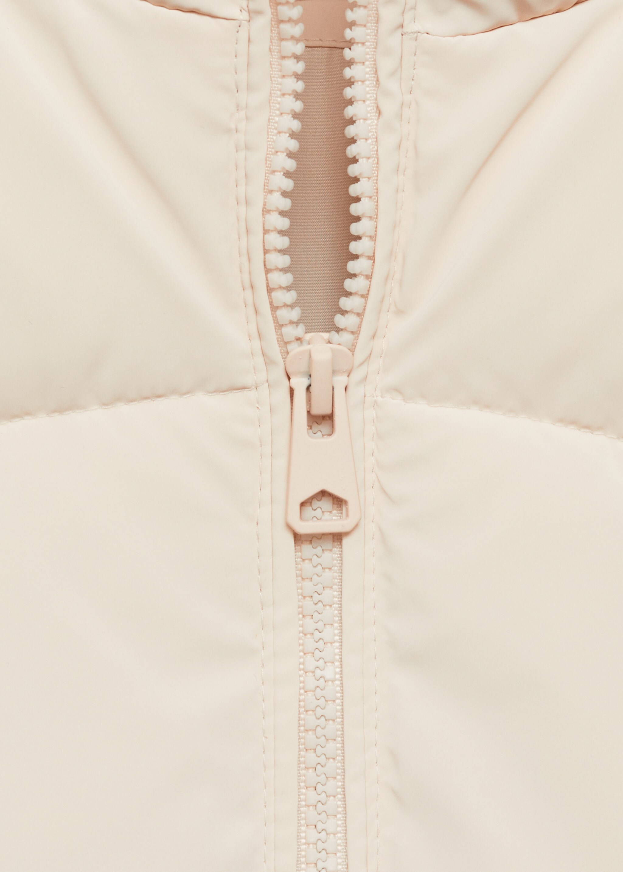 Quilted gilet - Details of the article 8