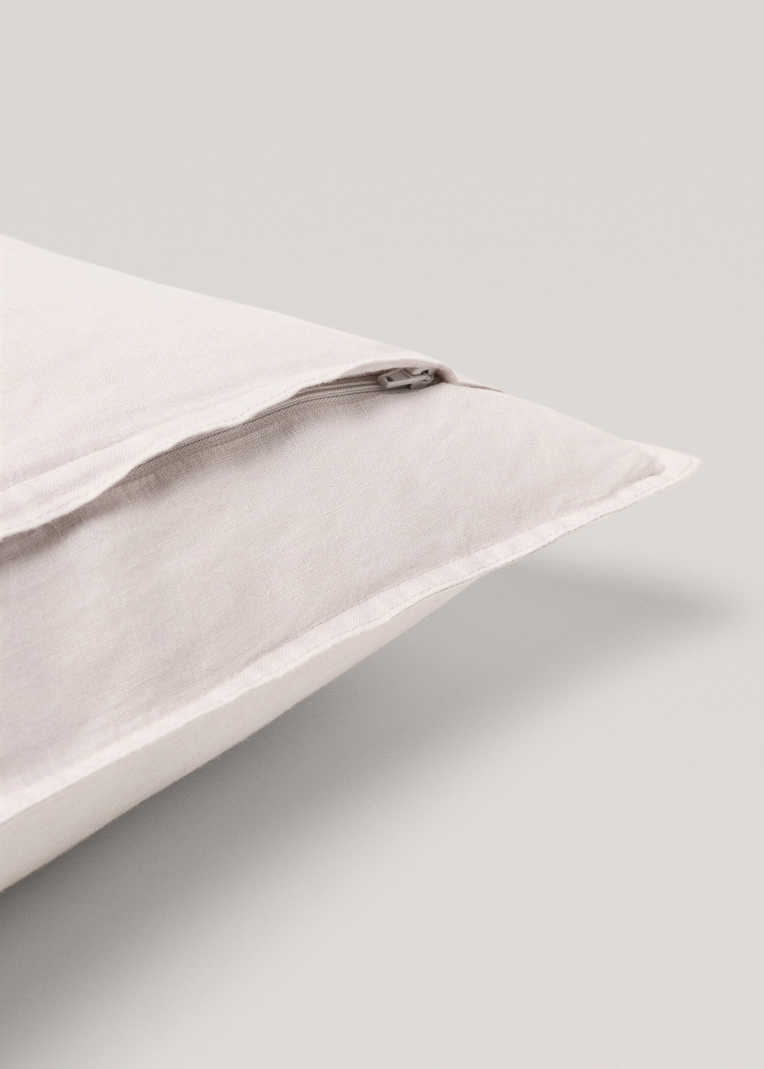100% linen cushion case 45x45cm - Details of the article 4