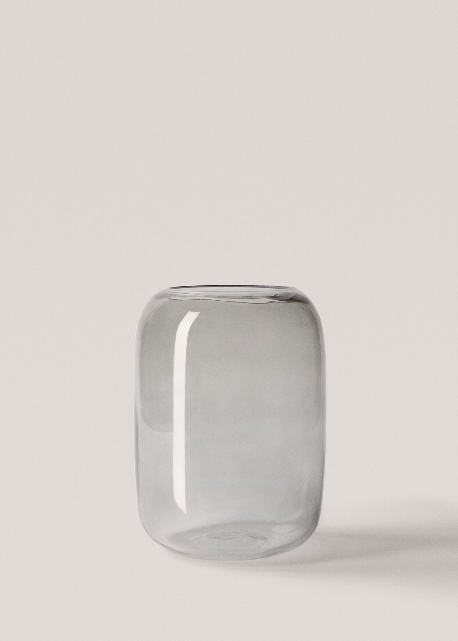 Grey glass vase 15.5x22cm - Article without model