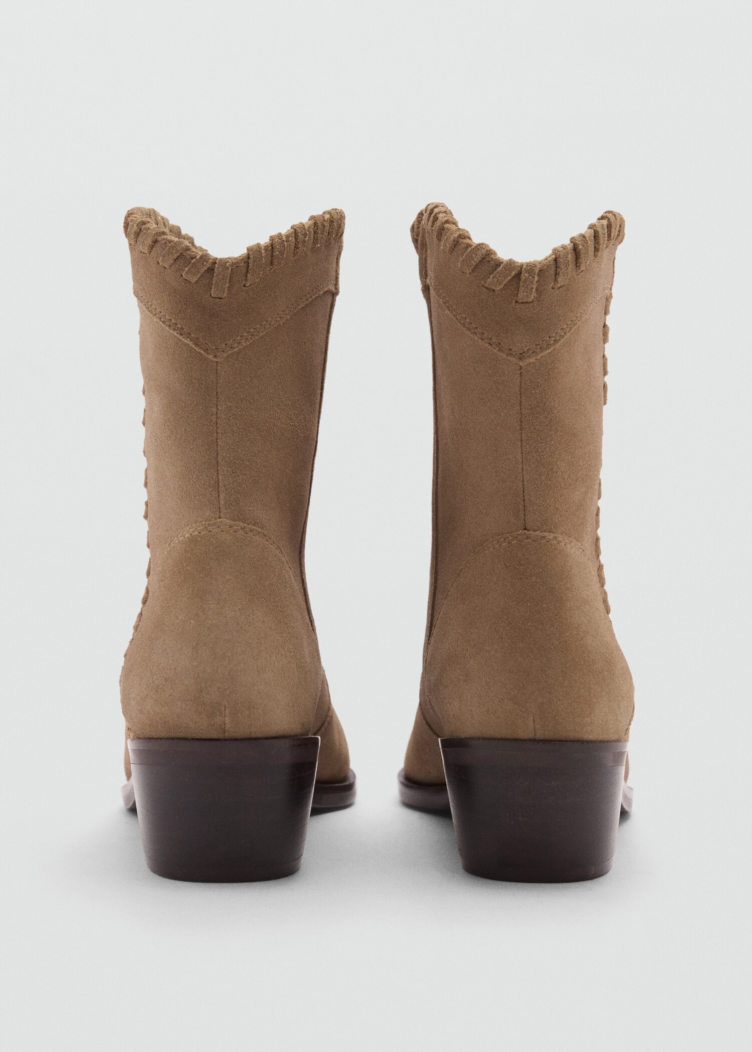 Leather ankle boots - Details of the article 2