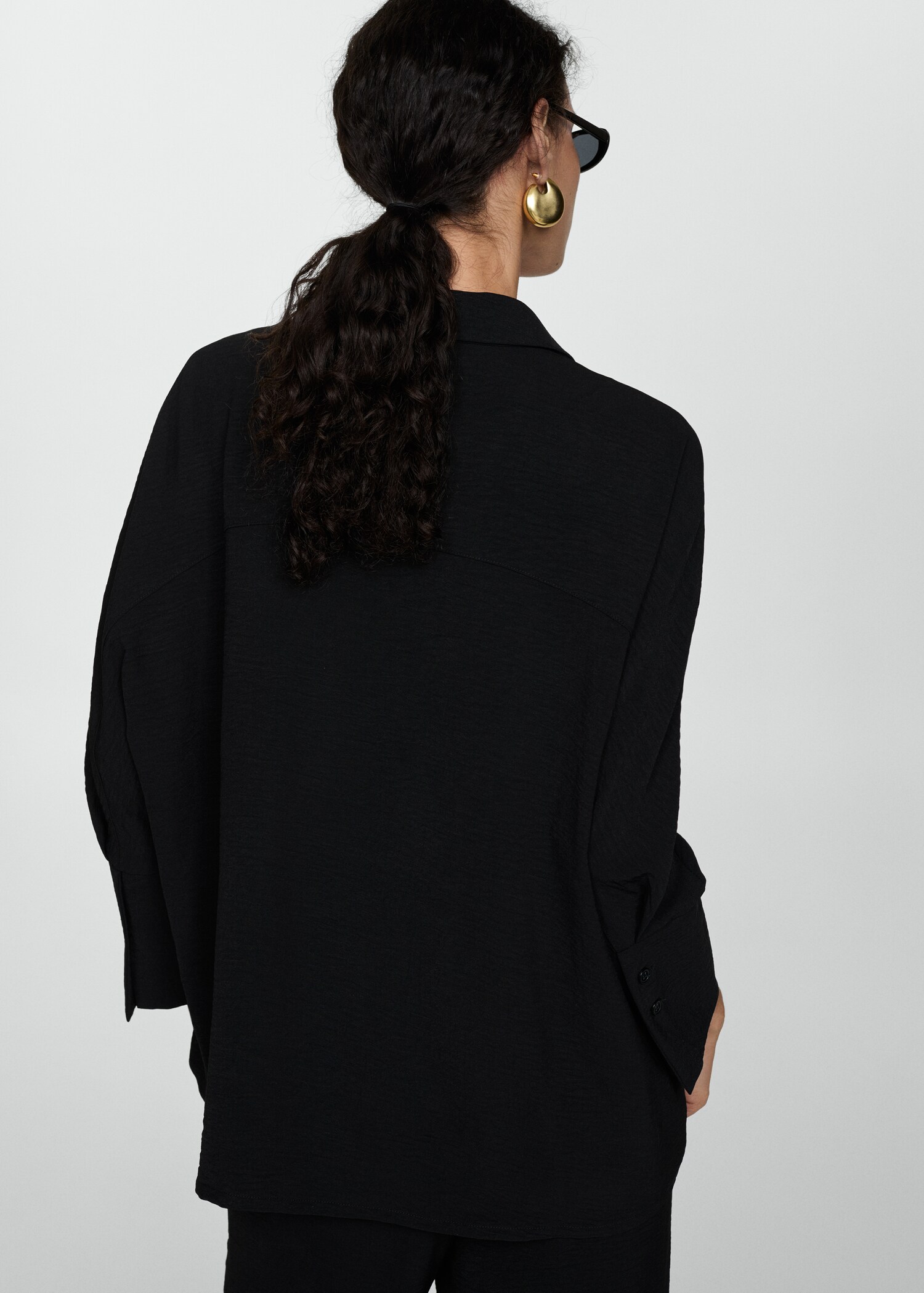 Textured flowy blouse - Reverse of the article