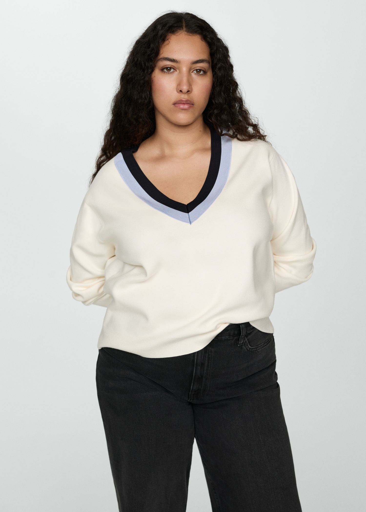 Striped sweater detail - Details of the article 5