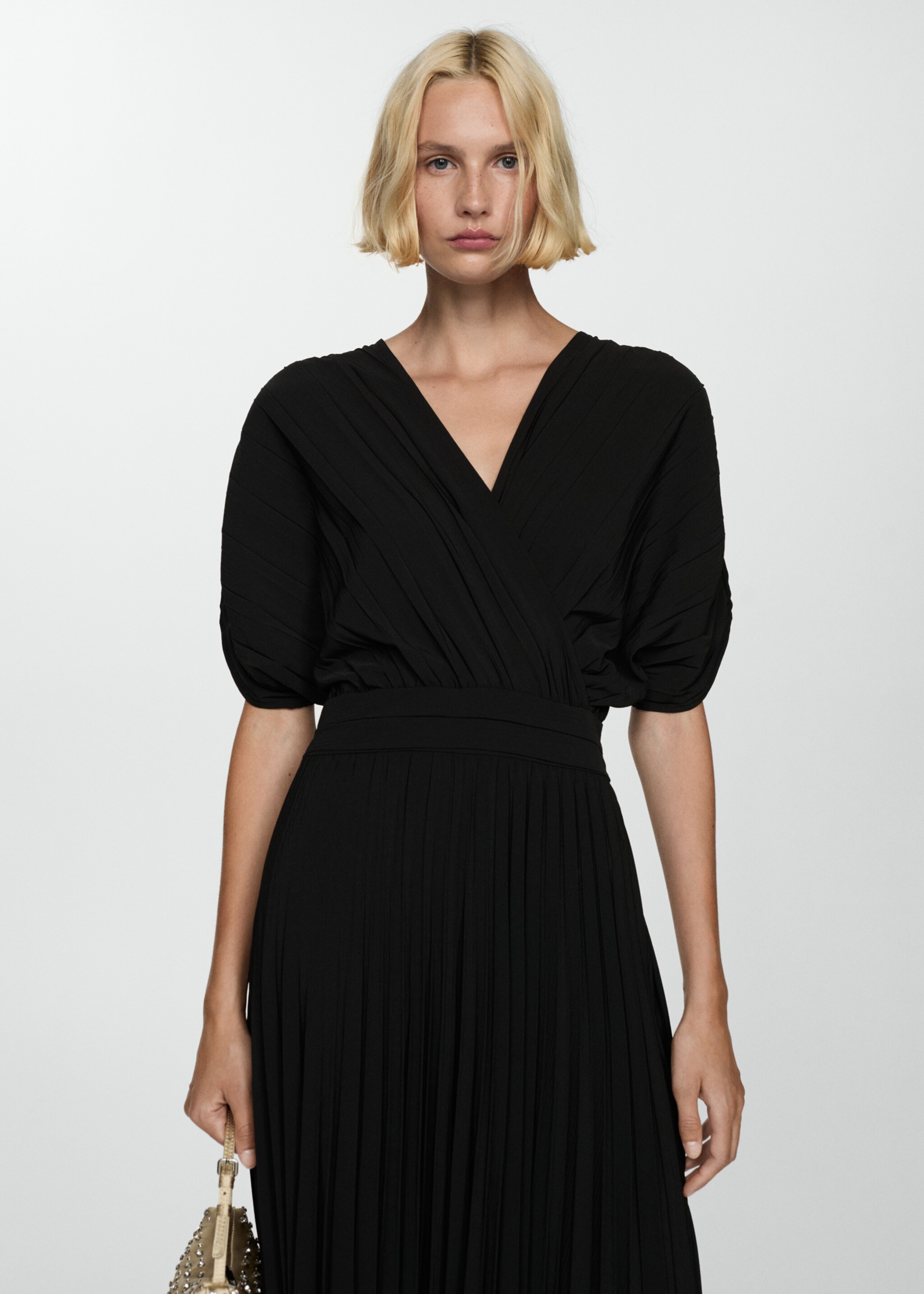 Vestido evasé plisado - Plano medio