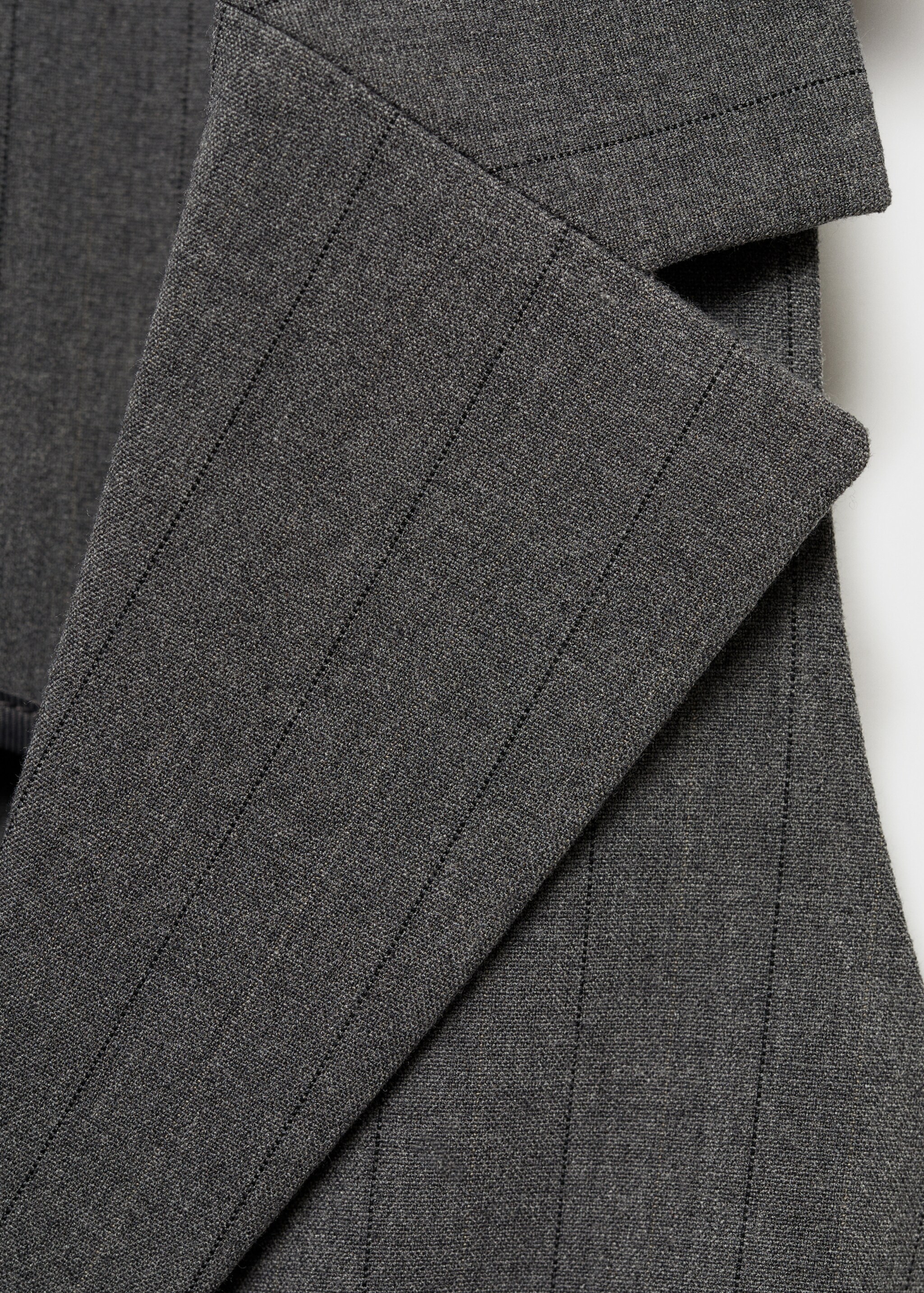 Short dress with lapel - Details of the article 0