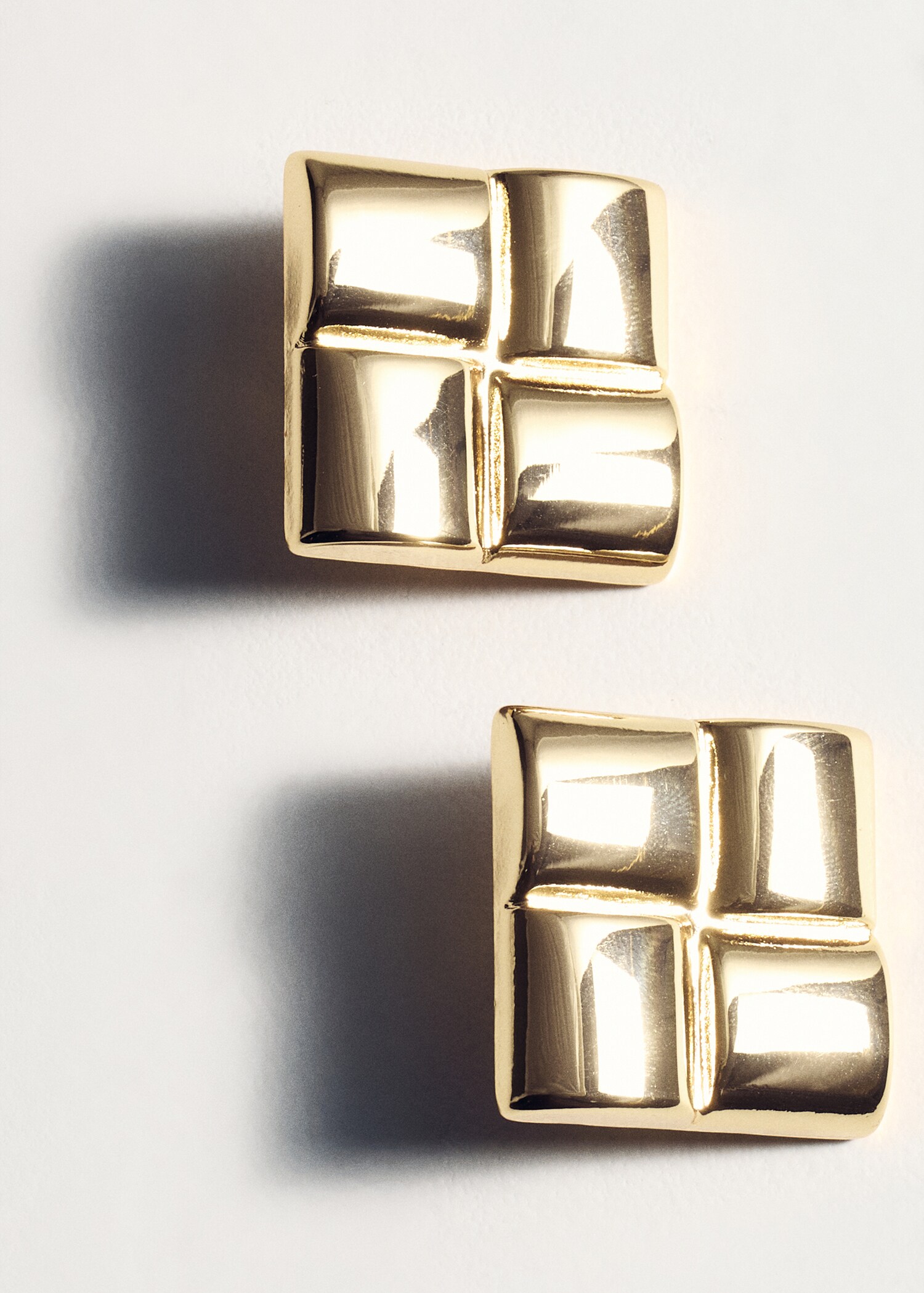 Boucles d'oreilles géométriques relief - Détail de l'article 5