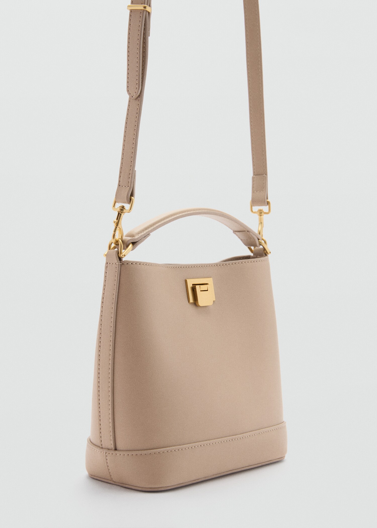 Mini sac cabas détail métallique - Plan moyen