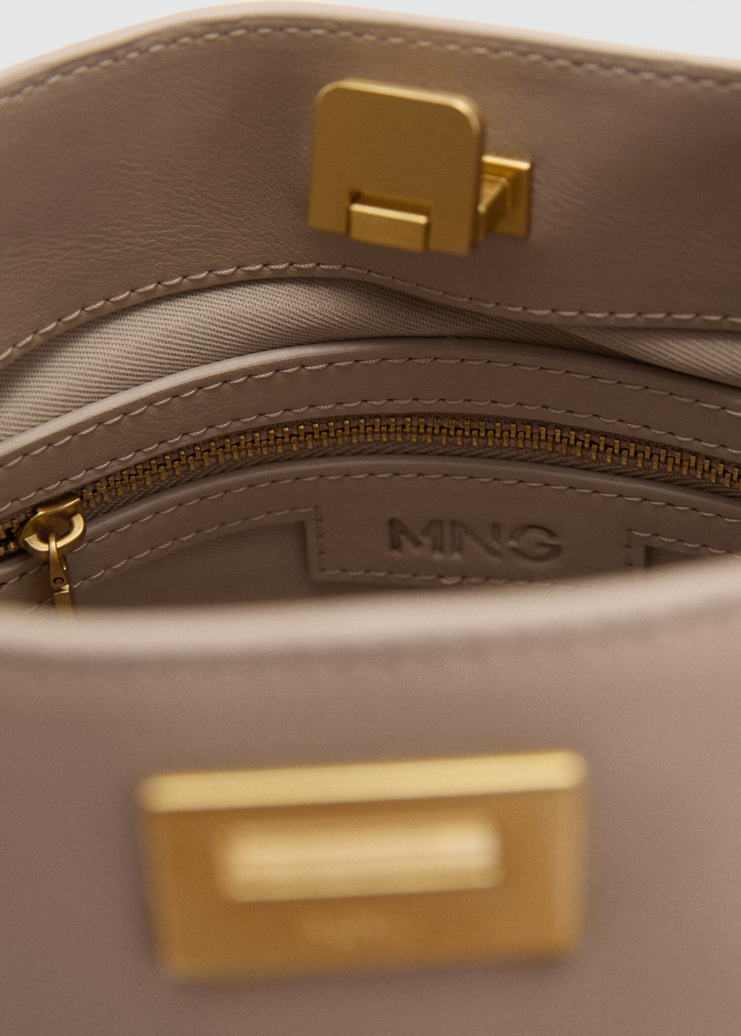 Mini shopper bag with metallic detail - Details of the article 4