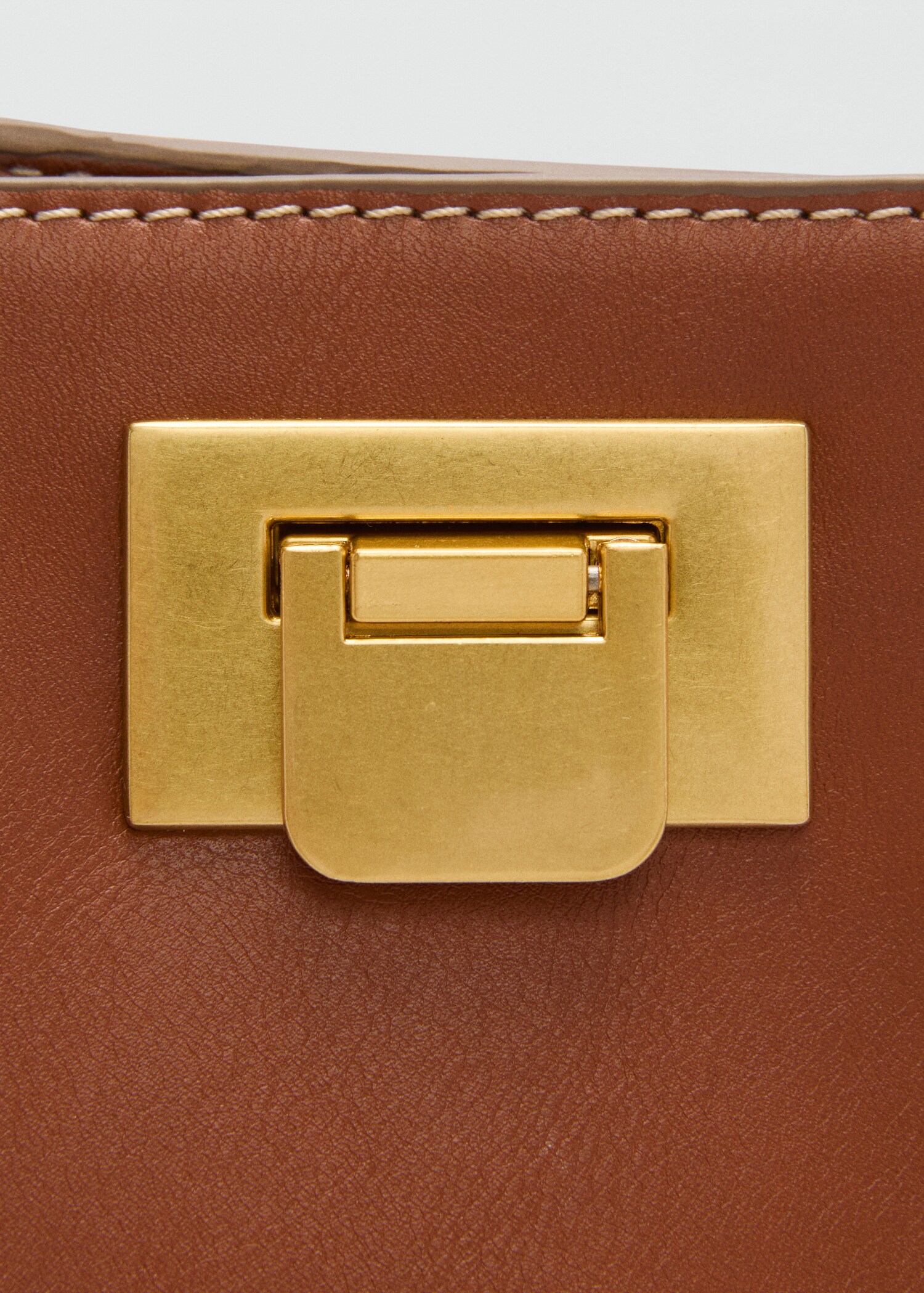 Shopper-Tasche mit Metalldetails - Detail des Artikels 2