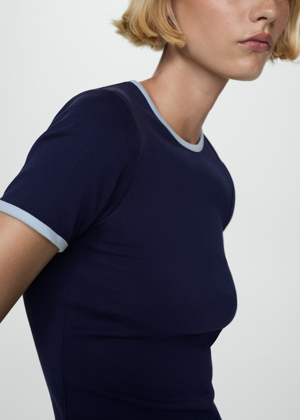 Mango Contrast trim T-shirt thumbnail