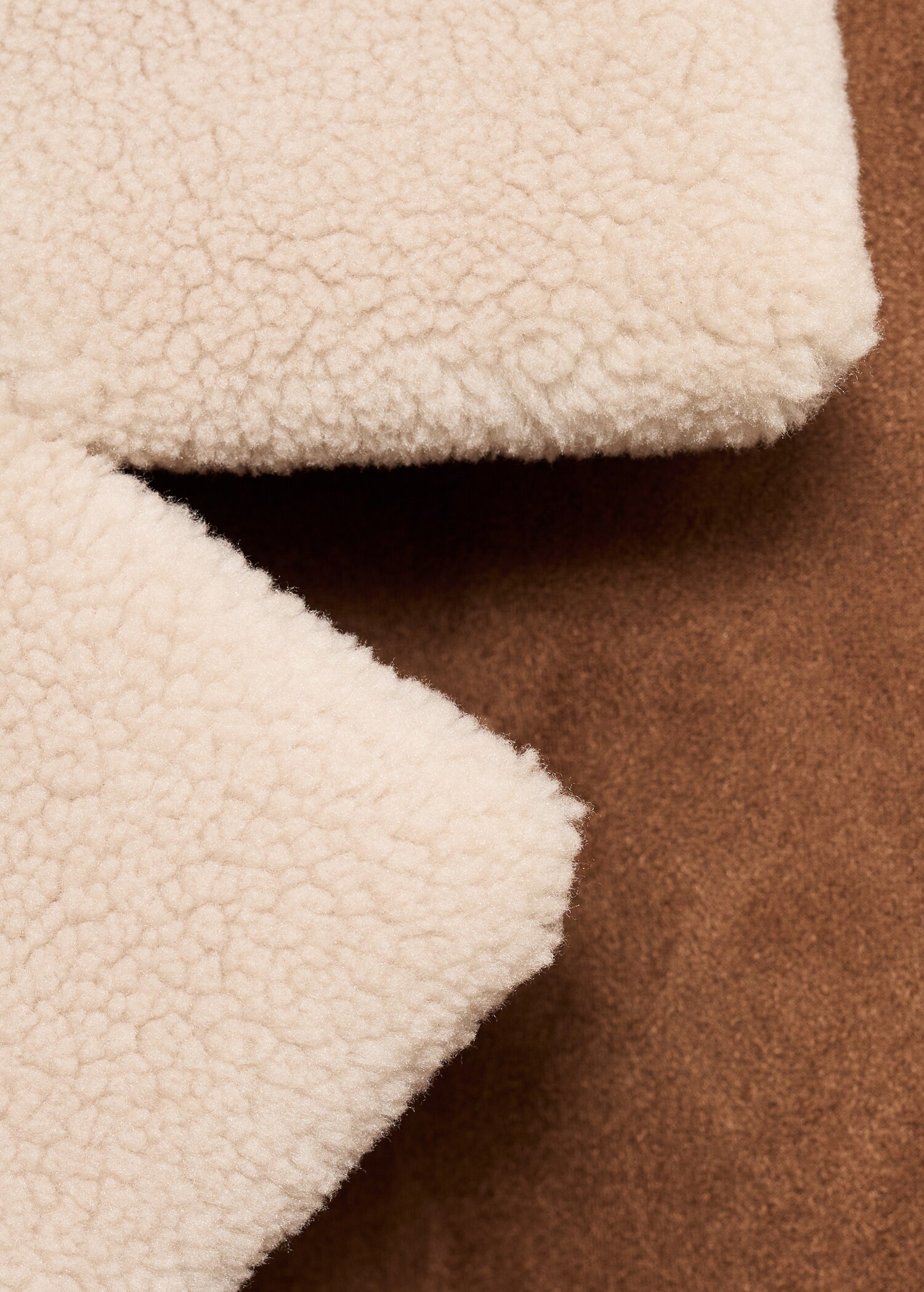 Manteau effet daim imitation mouton retourné - Détail de l'article 0