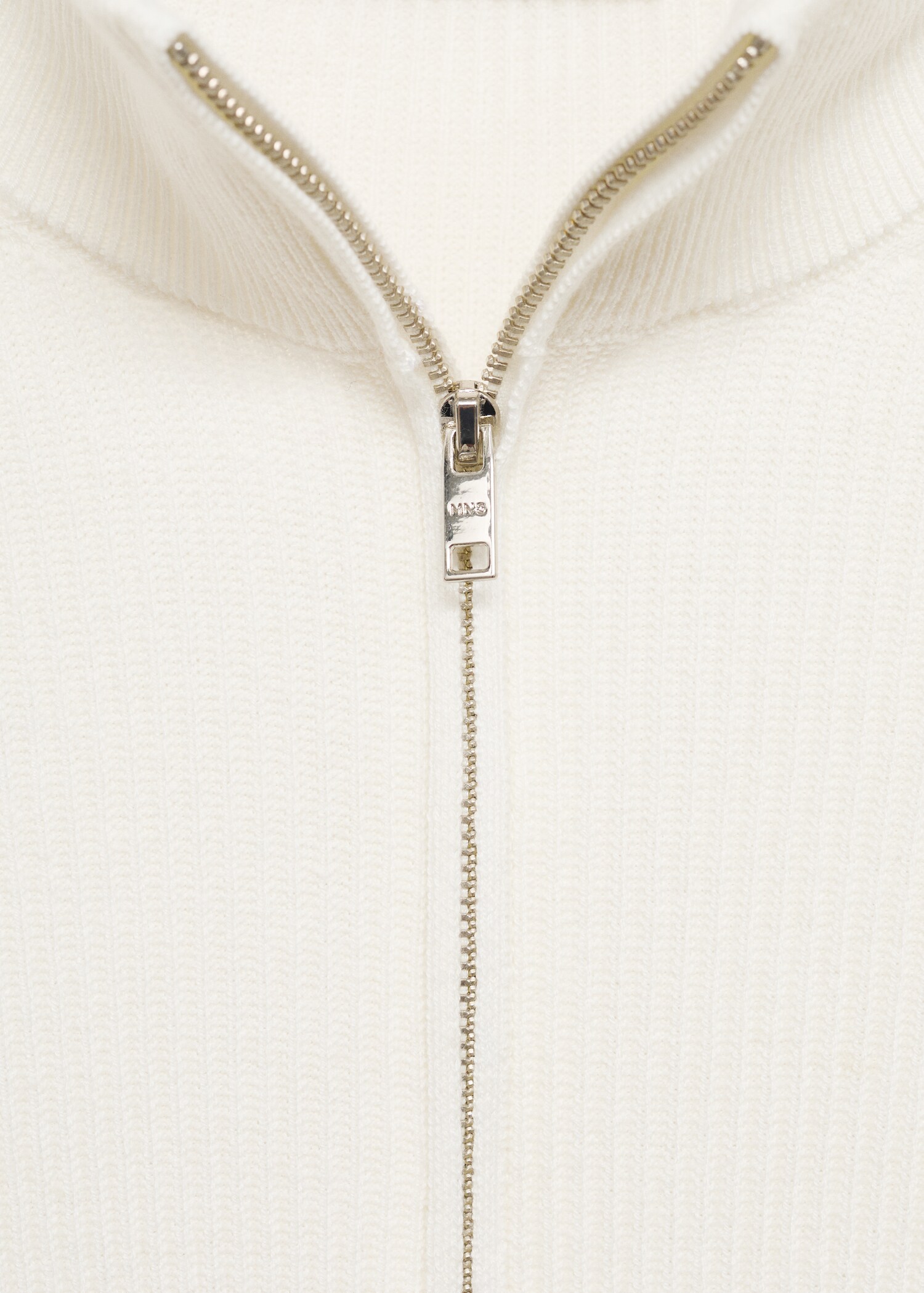Pull-over maille côtelée col zippé - Détail de l'article 8