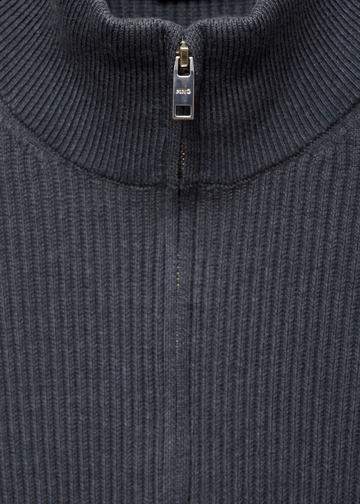 Pull-over maille côtelée col zippé - Détail de l'article 8