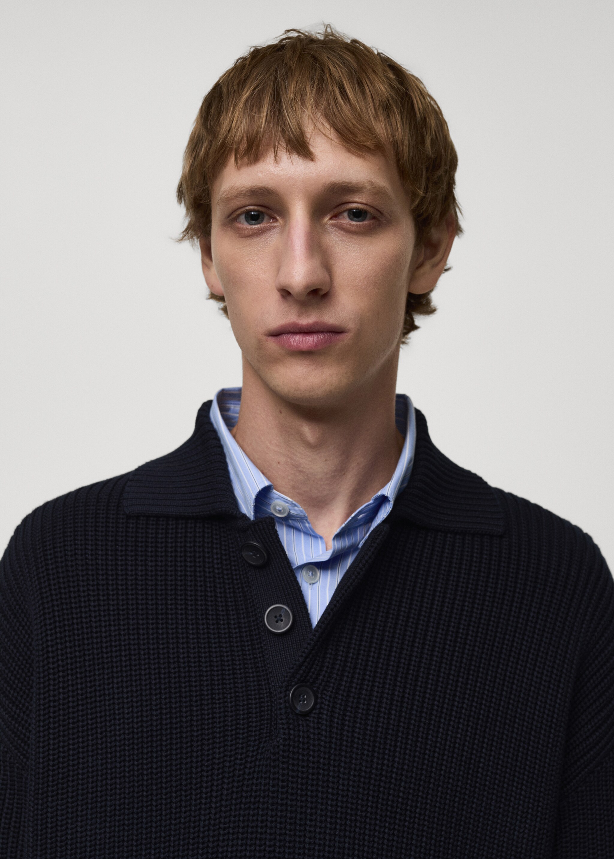 كنزة بولو كبيرة ومضلّعة - تفاصيل المنتج 1, كحلي غامق. Ref: 77034446-00.