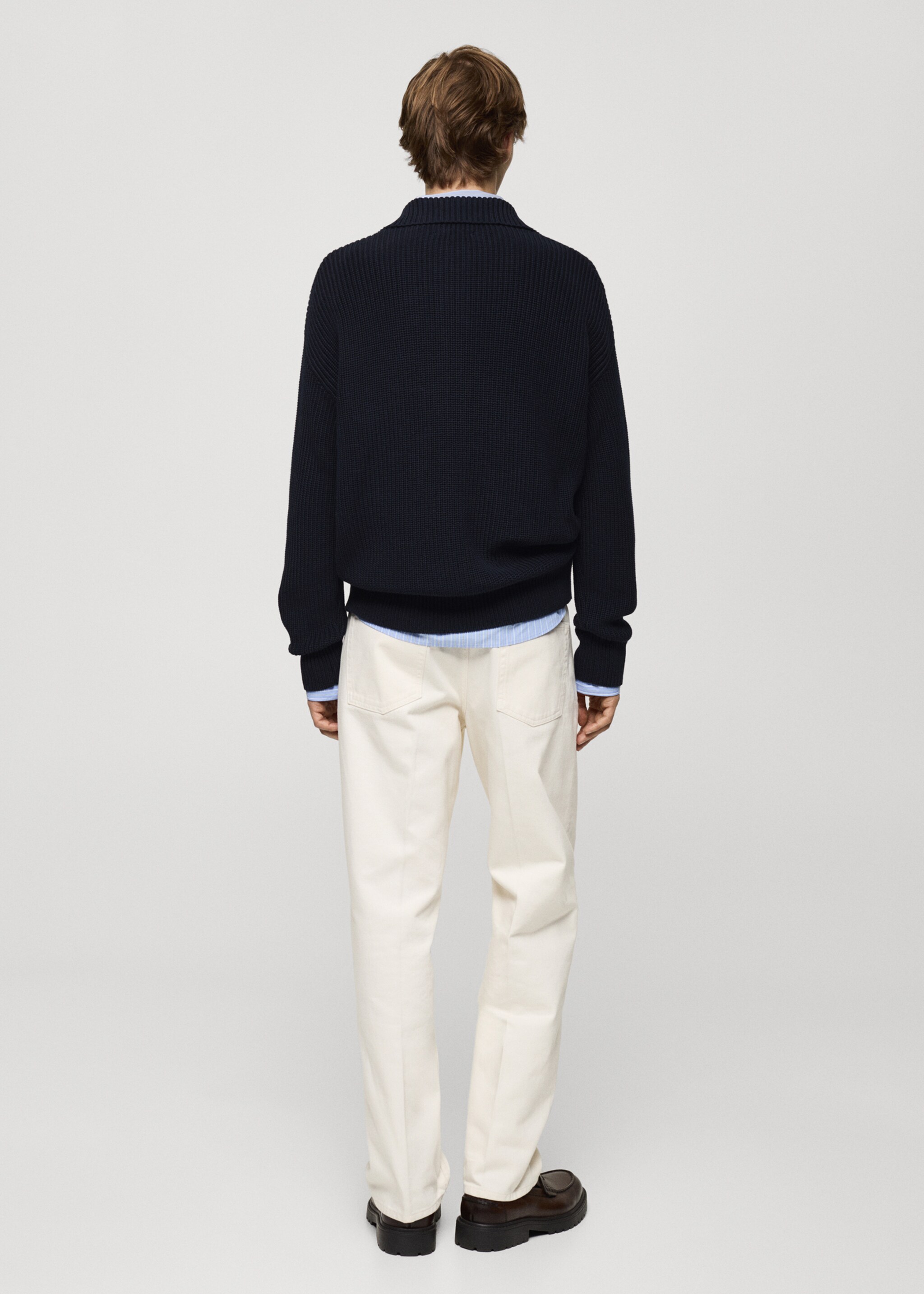 كنزة بولو كبيرة ومضلّعة - الجهة الخلفية للمنتج, كحلي غامق. Ref: 77034446-00.