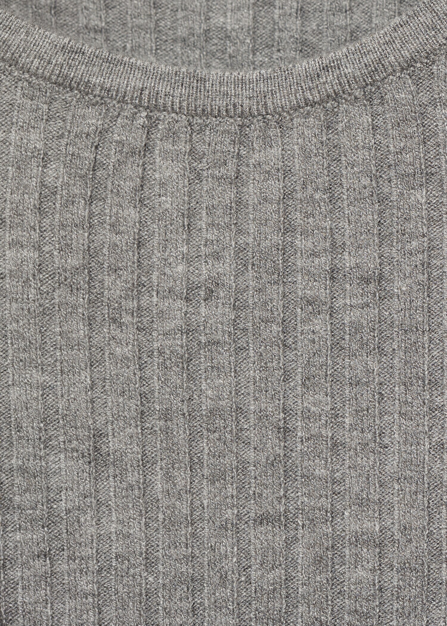 Ribbed sweater top - Details of the article 0