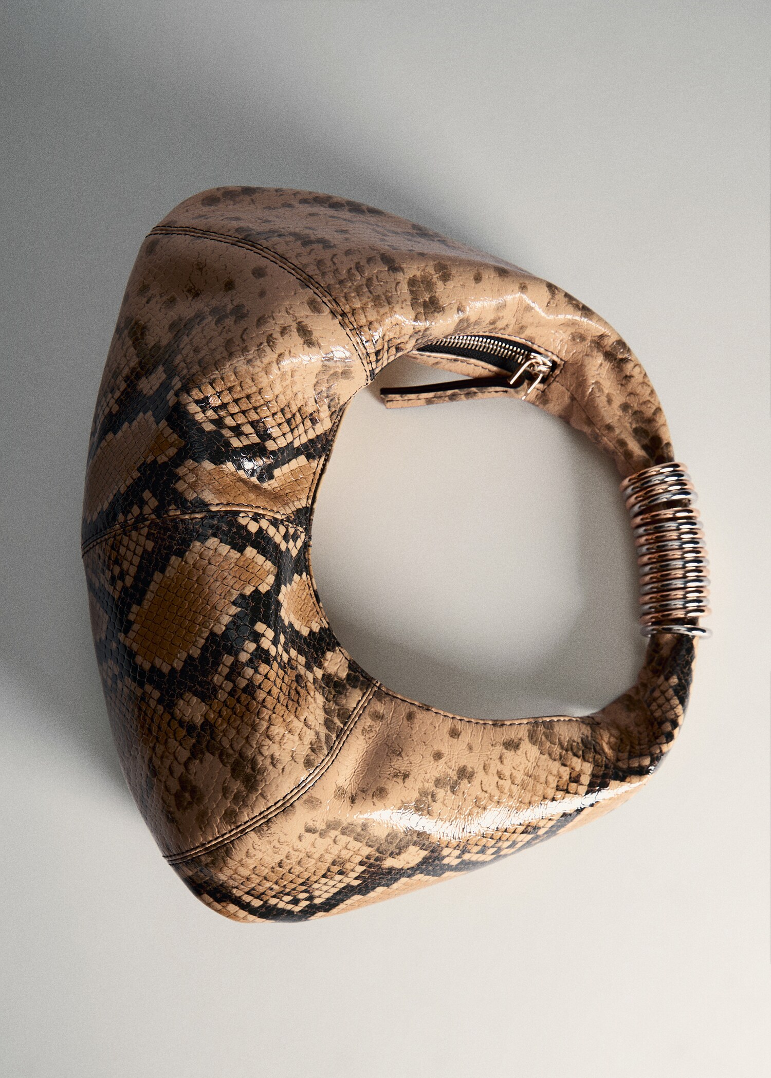 Snake-effect leather bag - Details of the article 5