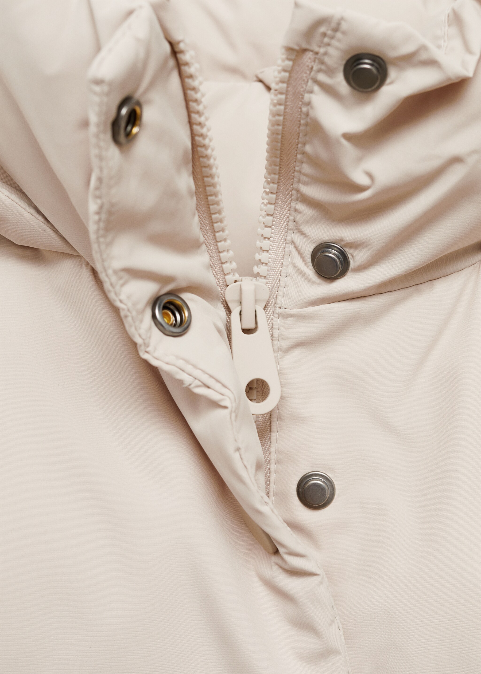 Gilet matelassé à capuche - Détail de l'article 8