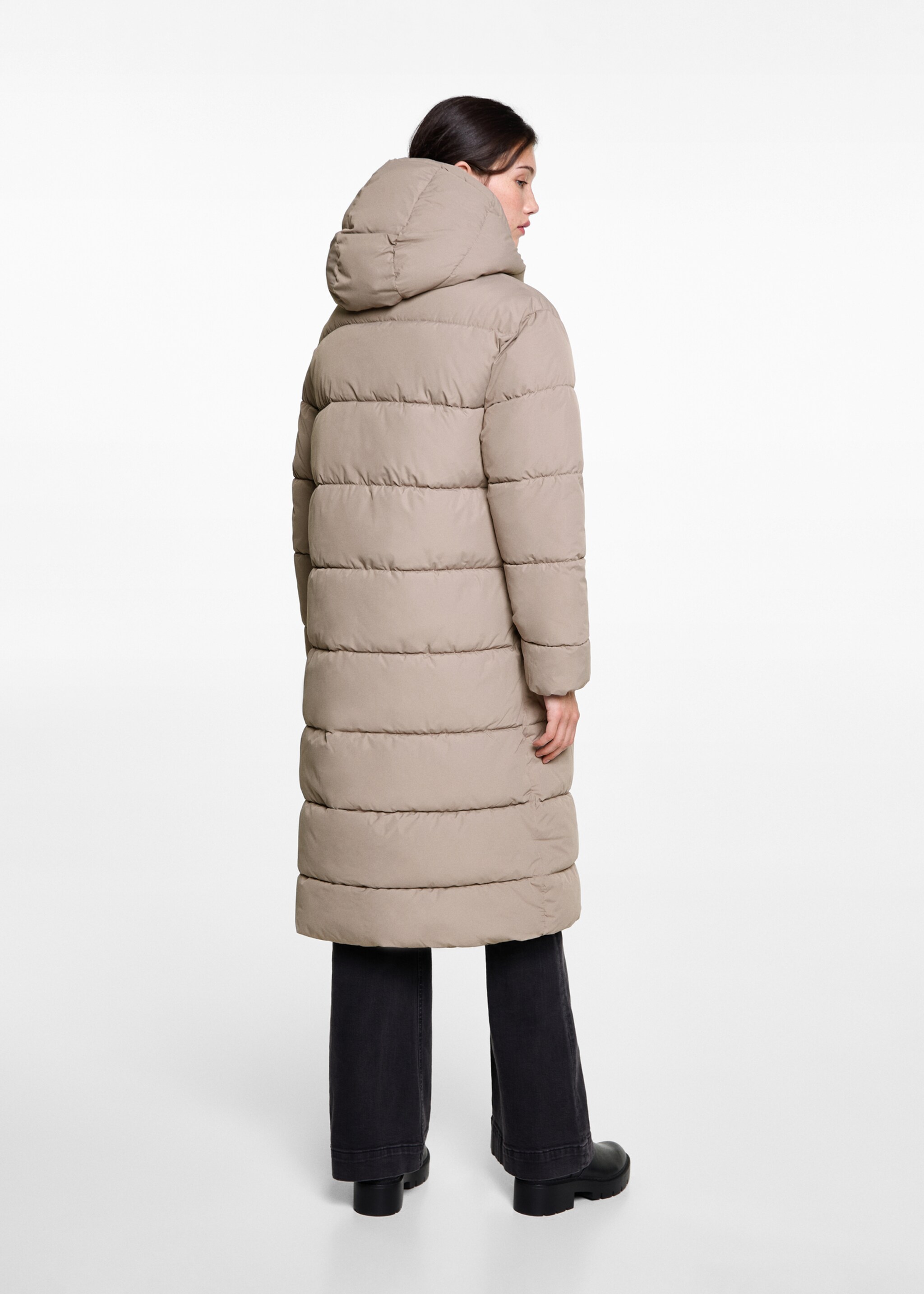 Anorak largo acolchado - Reverso del artículo