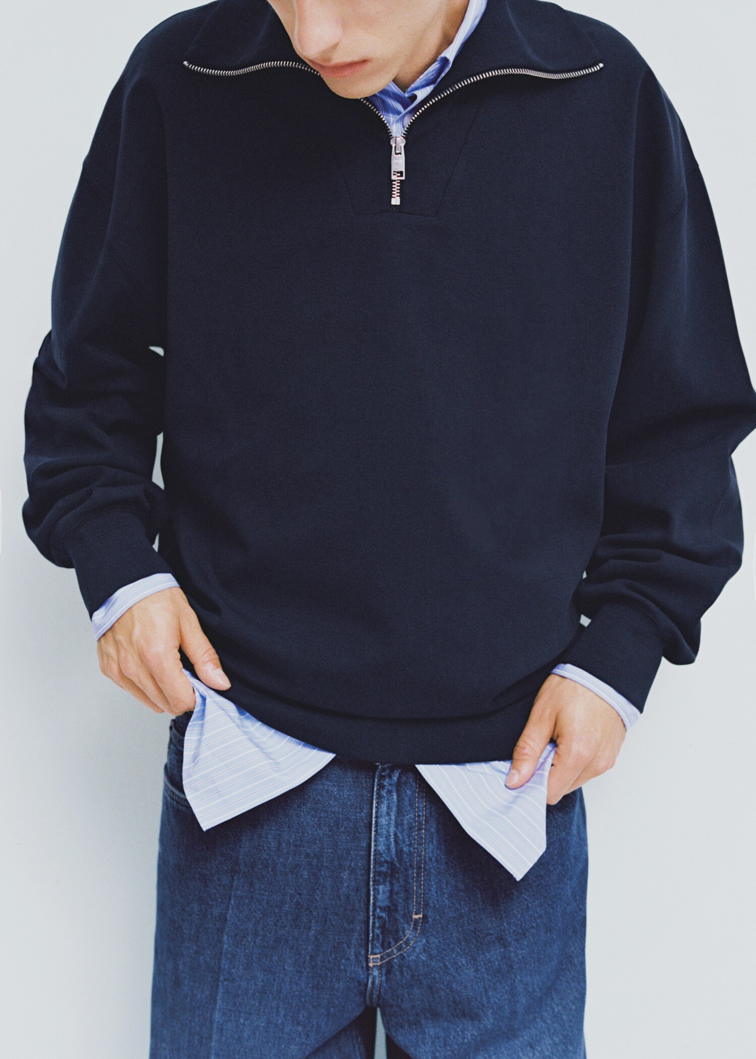 Relaxed-fit sweatshirt with zip collar Men MANGO Niger