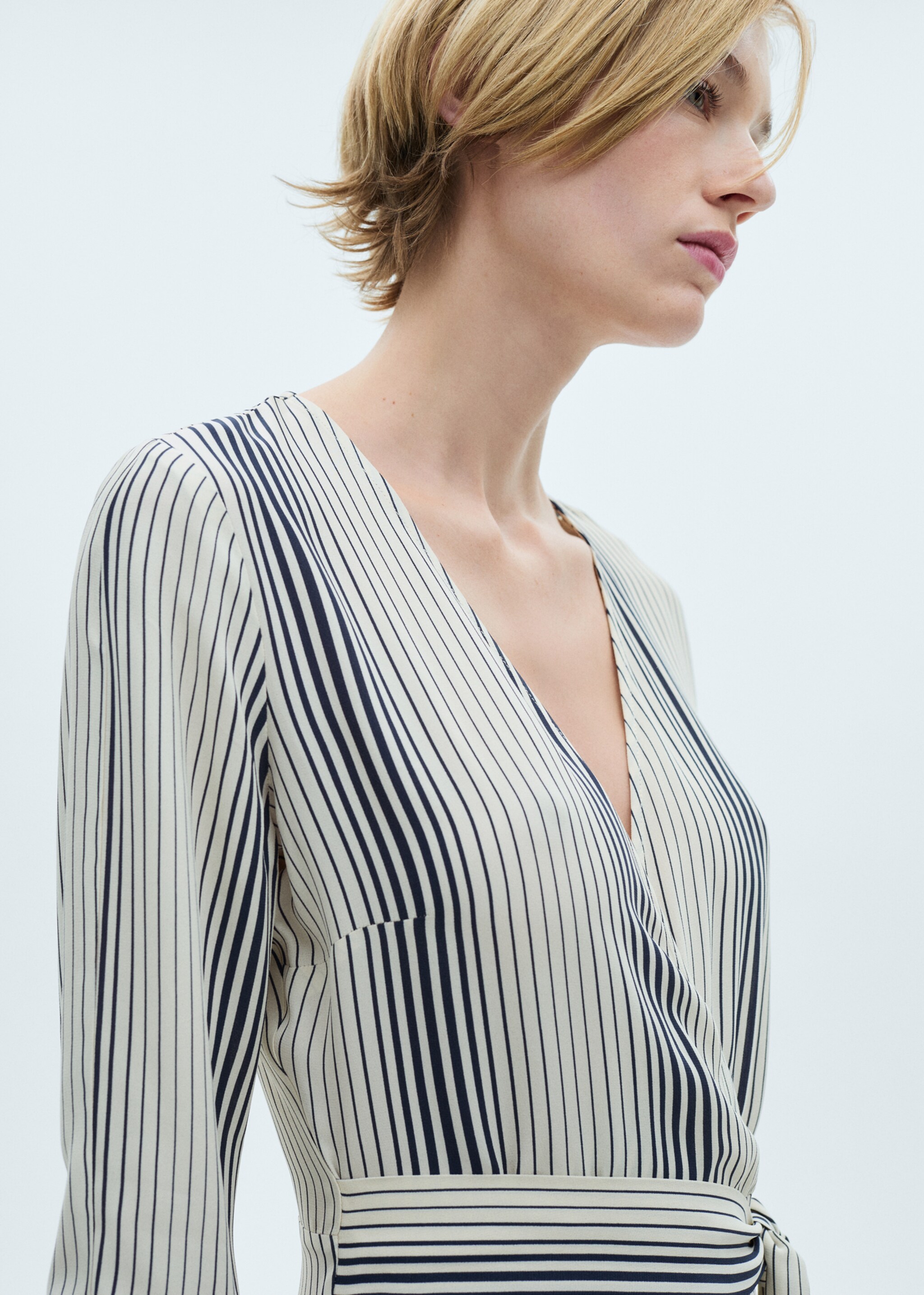 Stripe-print dress with bow - Details of the article 1