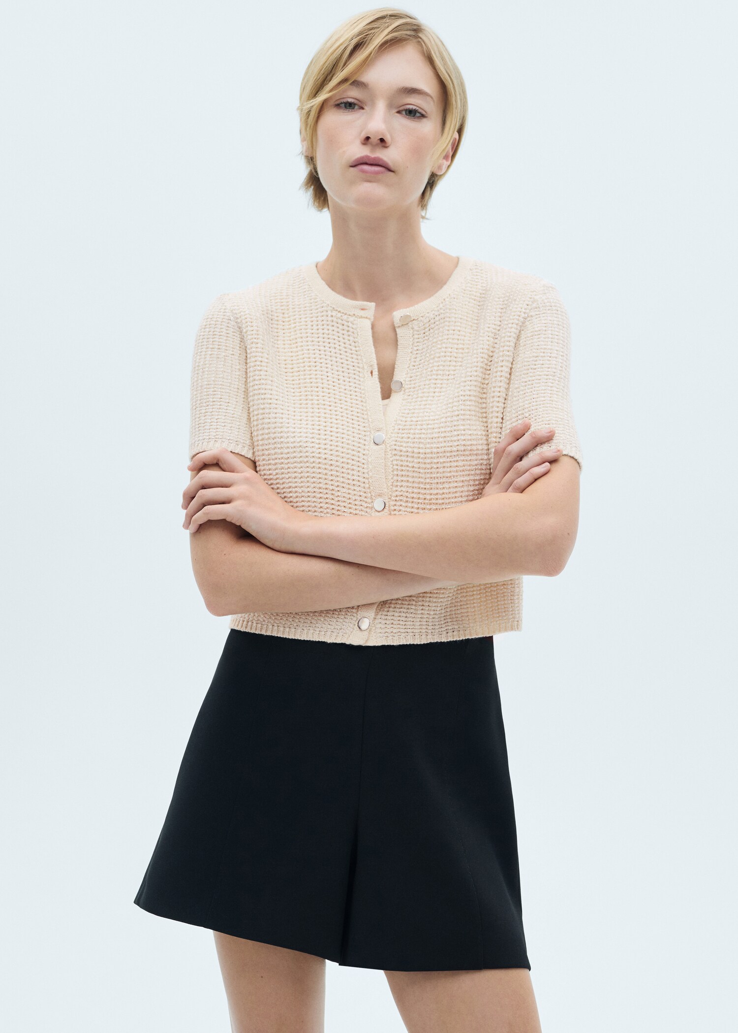 Short-sleeved knitted cardigan - Plan moyen
