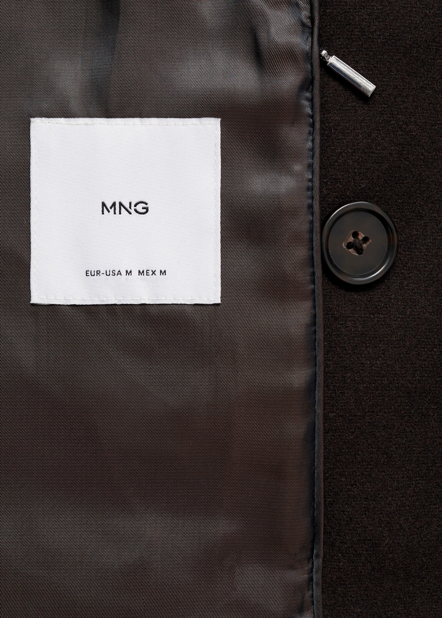 Wool double-breasted coat with buttons - Details of the article 0