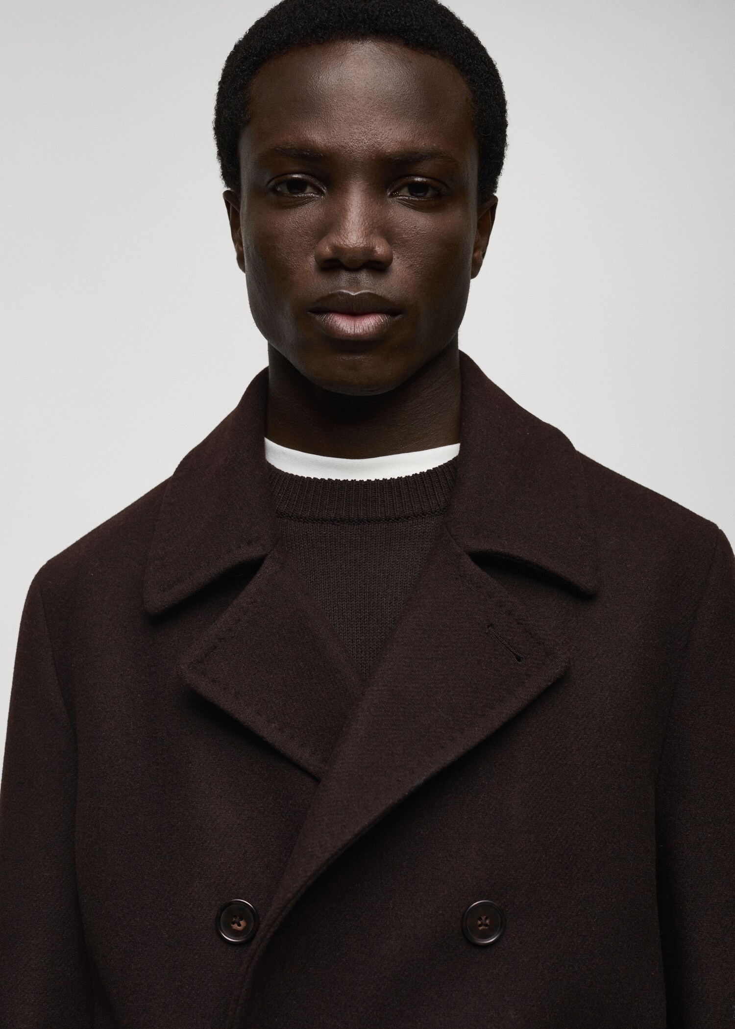 Wool double-breasted coat with buttons - Details of the article 1