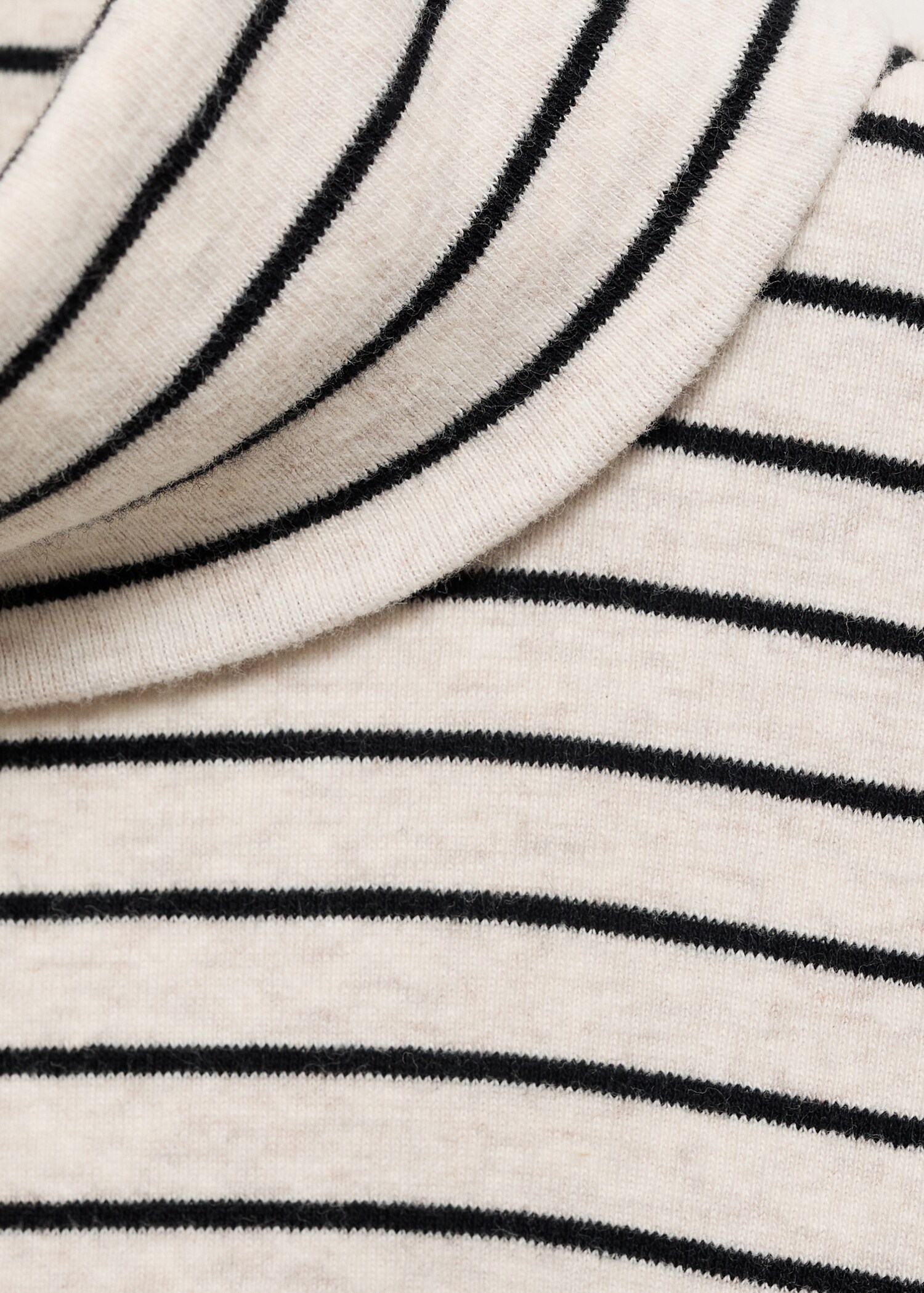 Striped turtleneck T-shirt - Details of the article 8