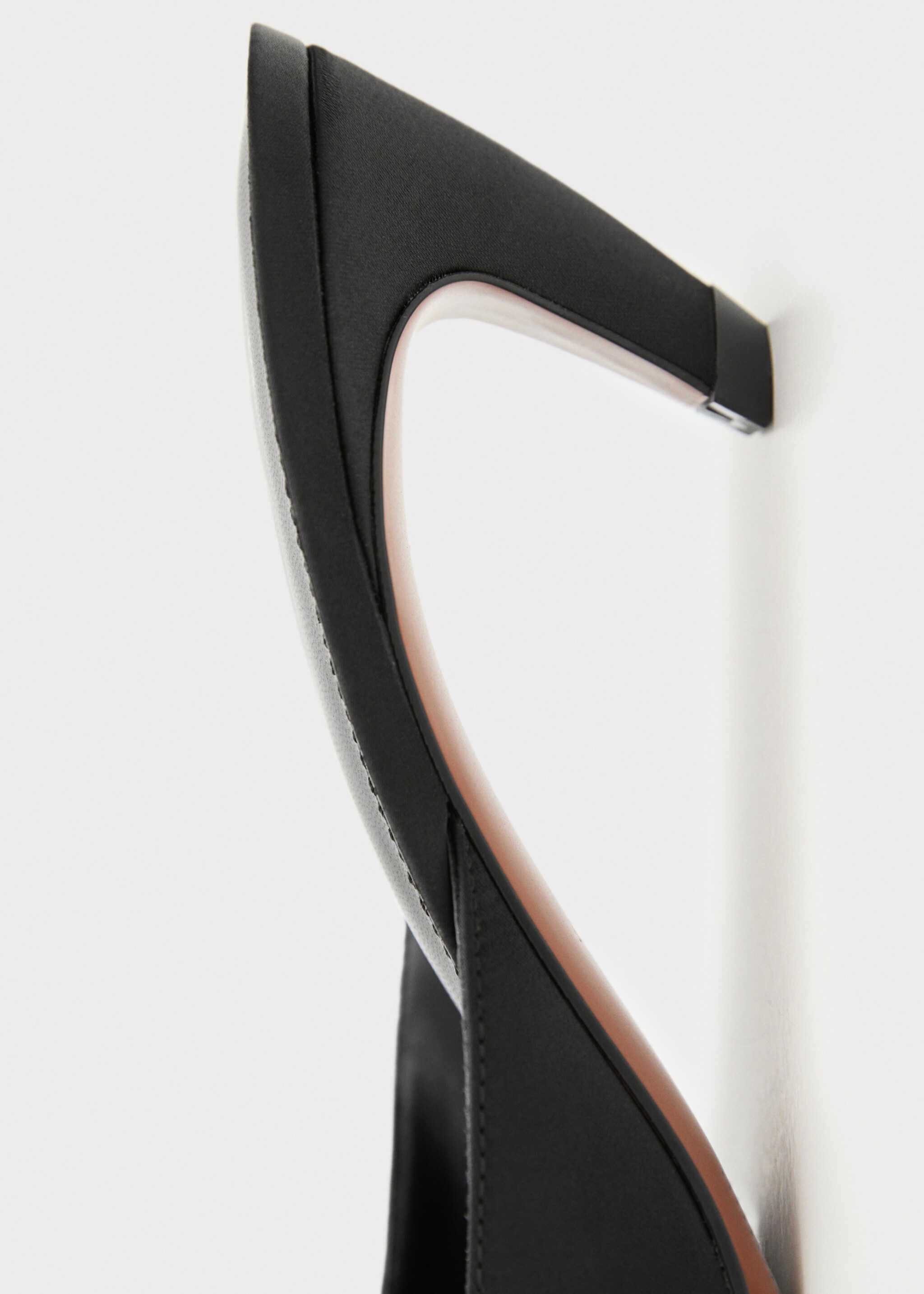 Satin kitten-heel shoes - Détail de l'article 1