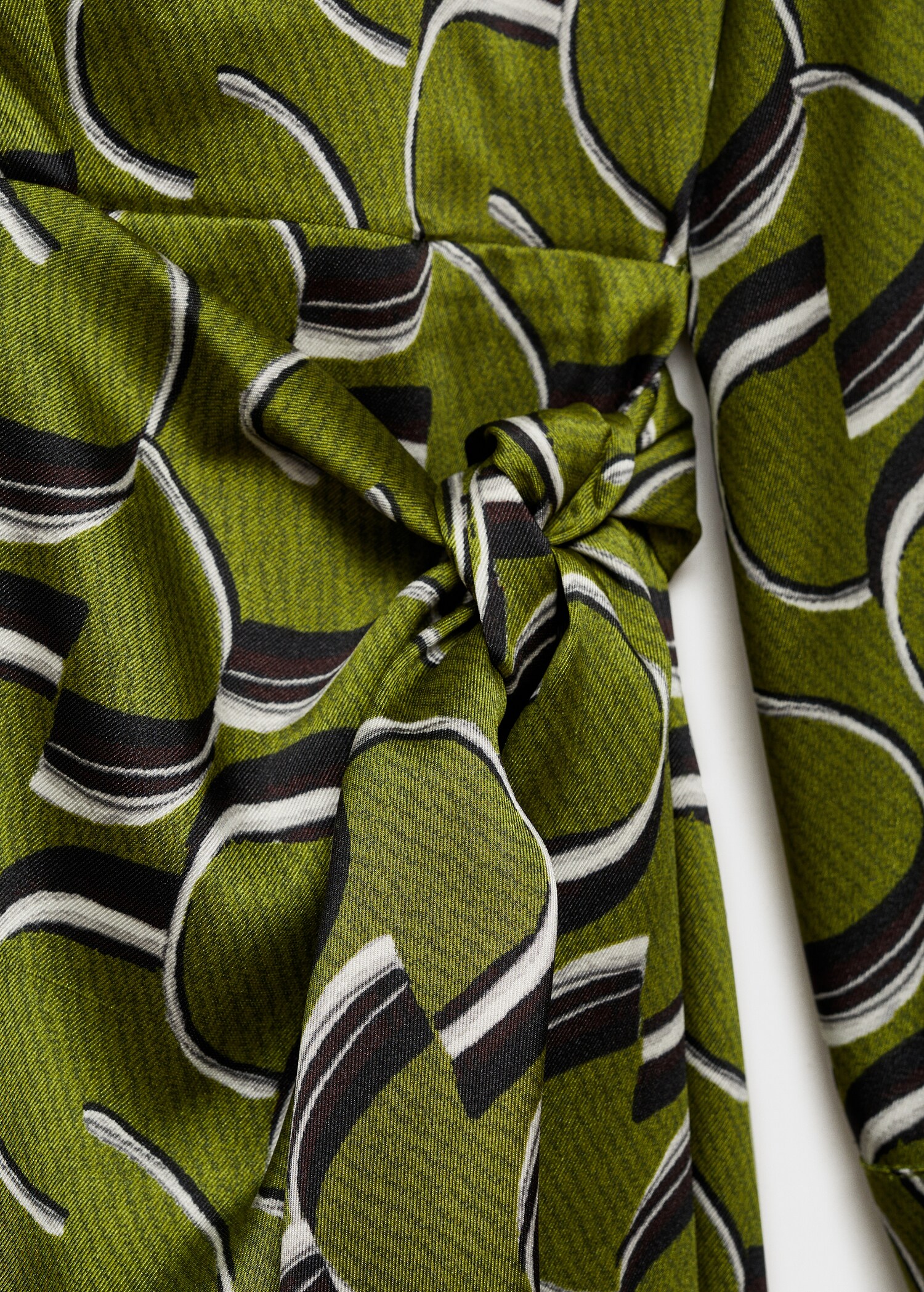 Printed satin dress - Details of the article 8