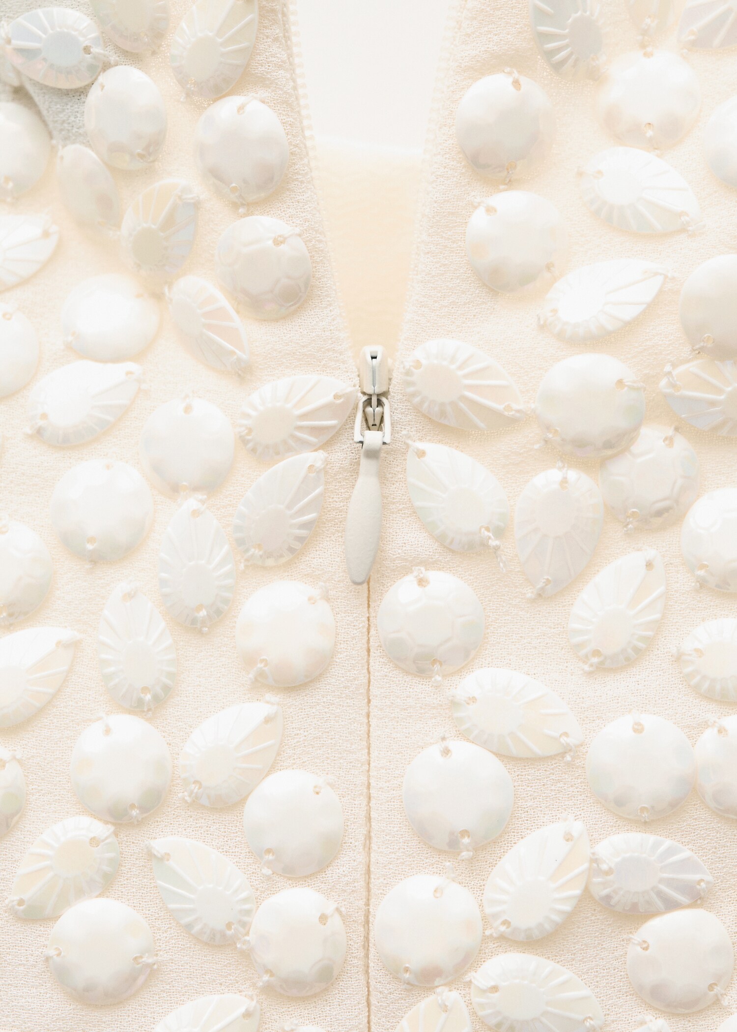 Robe courte perles - Détail de l'article 0