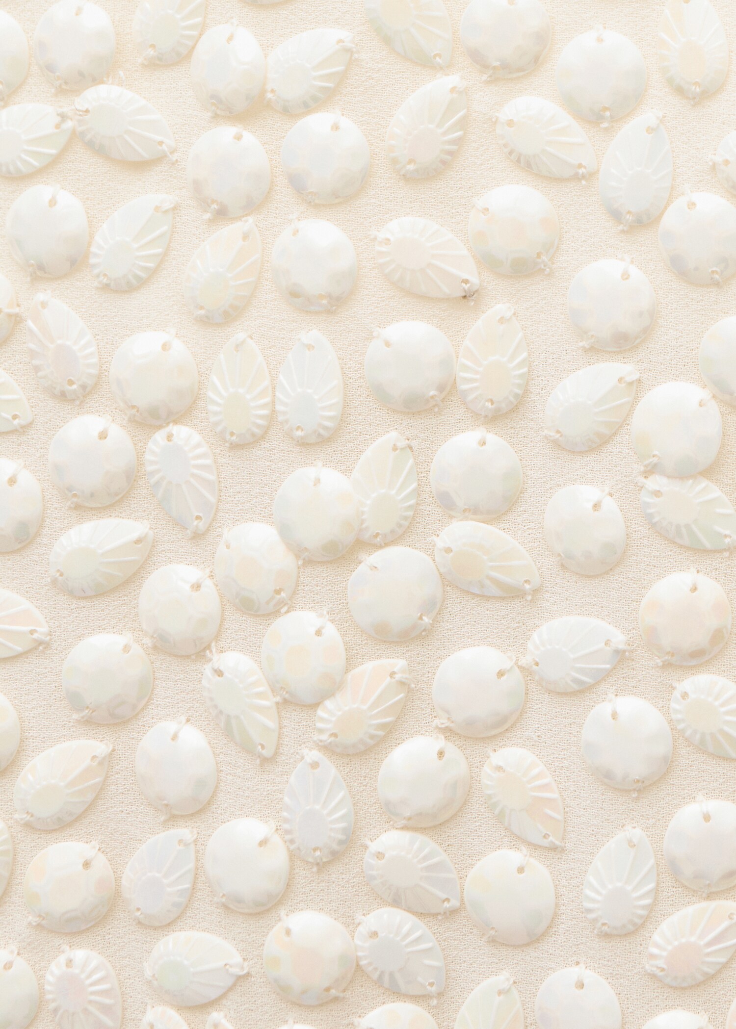 Robe courte perles - Détail de l'article 8