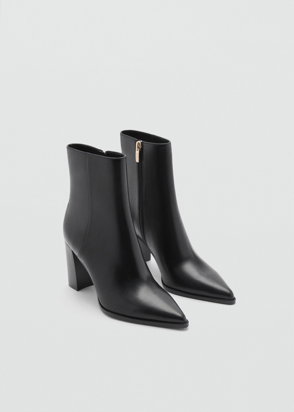 Pointed heeled boots hotsell