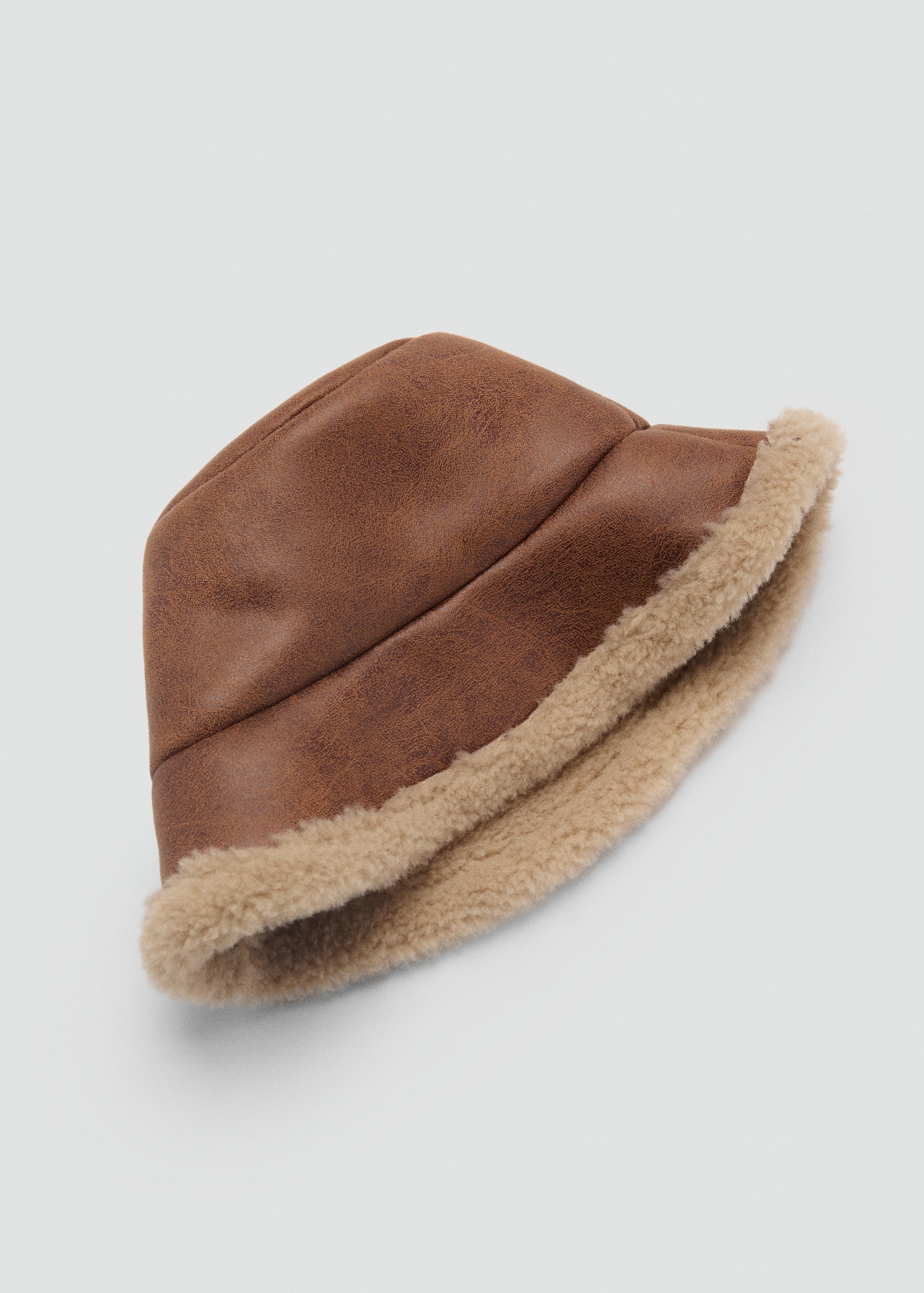 Shearling bucket hat - Details of the article 1