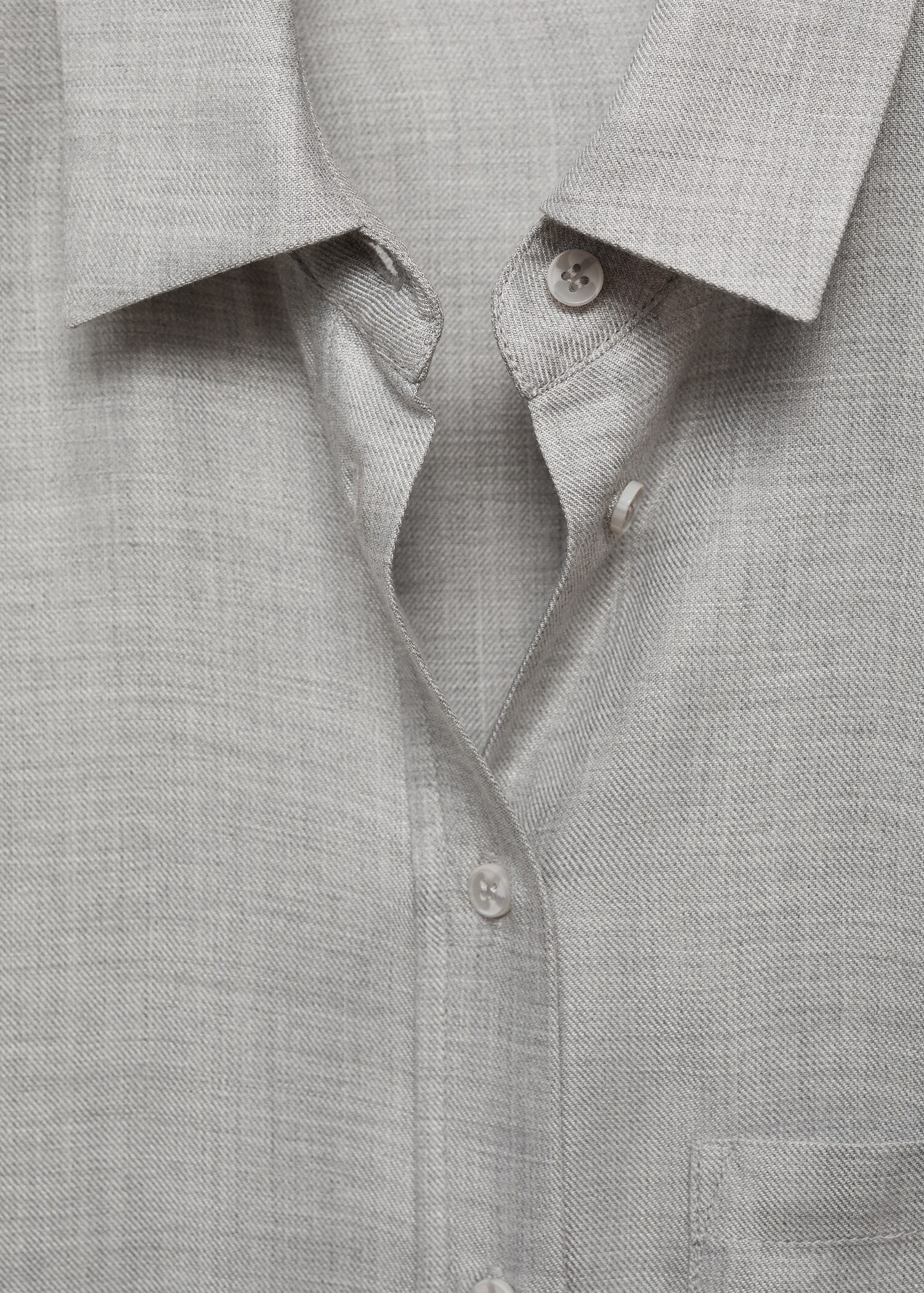 Patch pocketed shirt - Details of the article 8