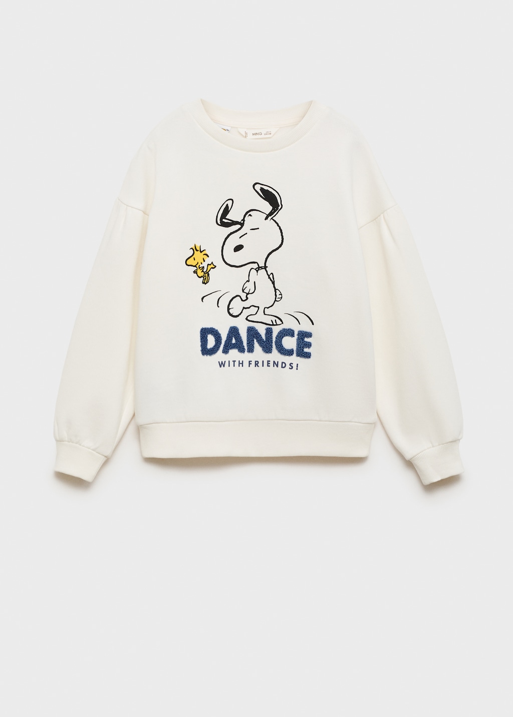 Sudadera snoopy pull and bear new arrivals