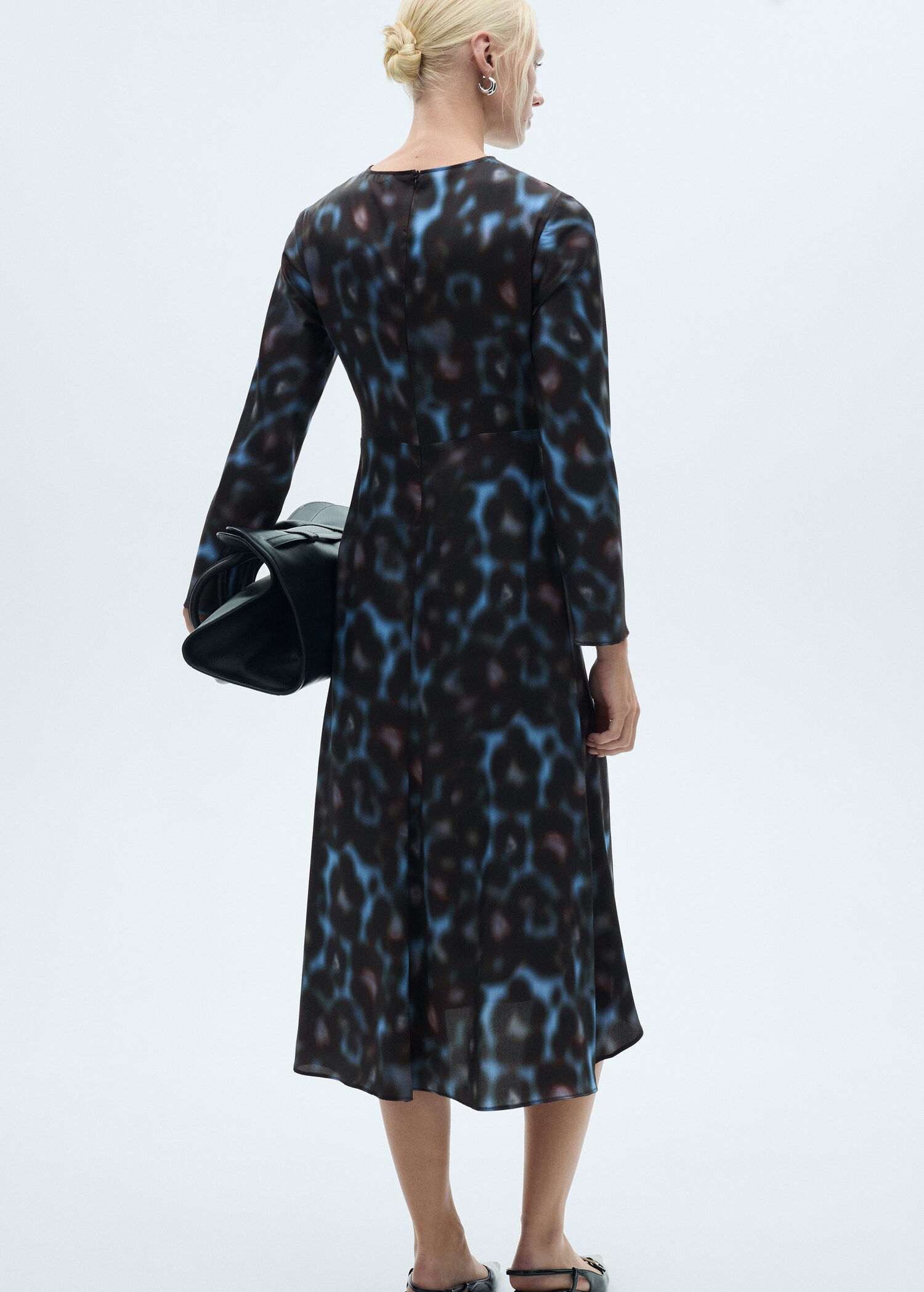 Printed draped satin dress - Reverse of the article