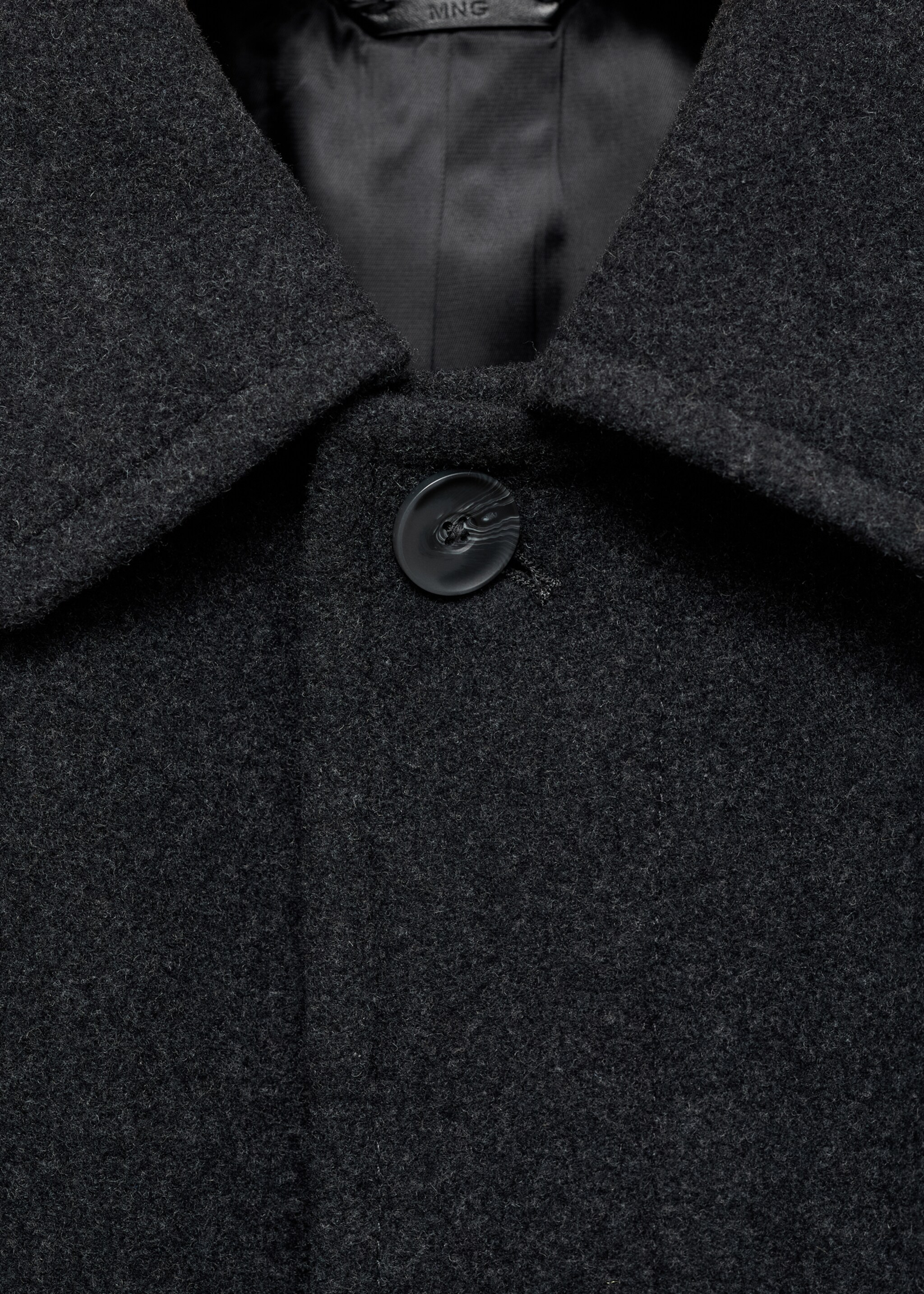 Pocketed wool coat - Details of the article 8