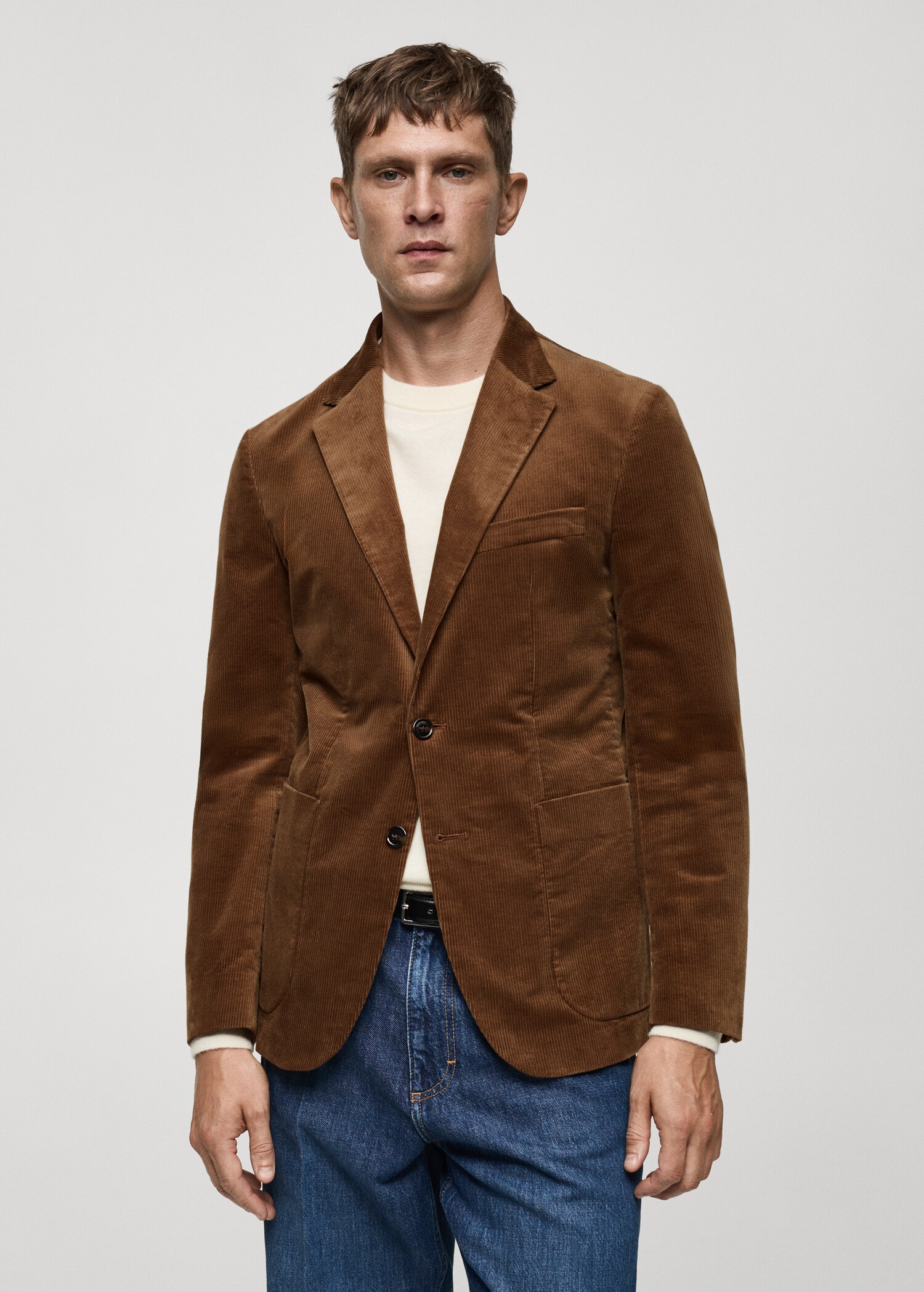 Veste slim fit velours côtelé - Plan moyen