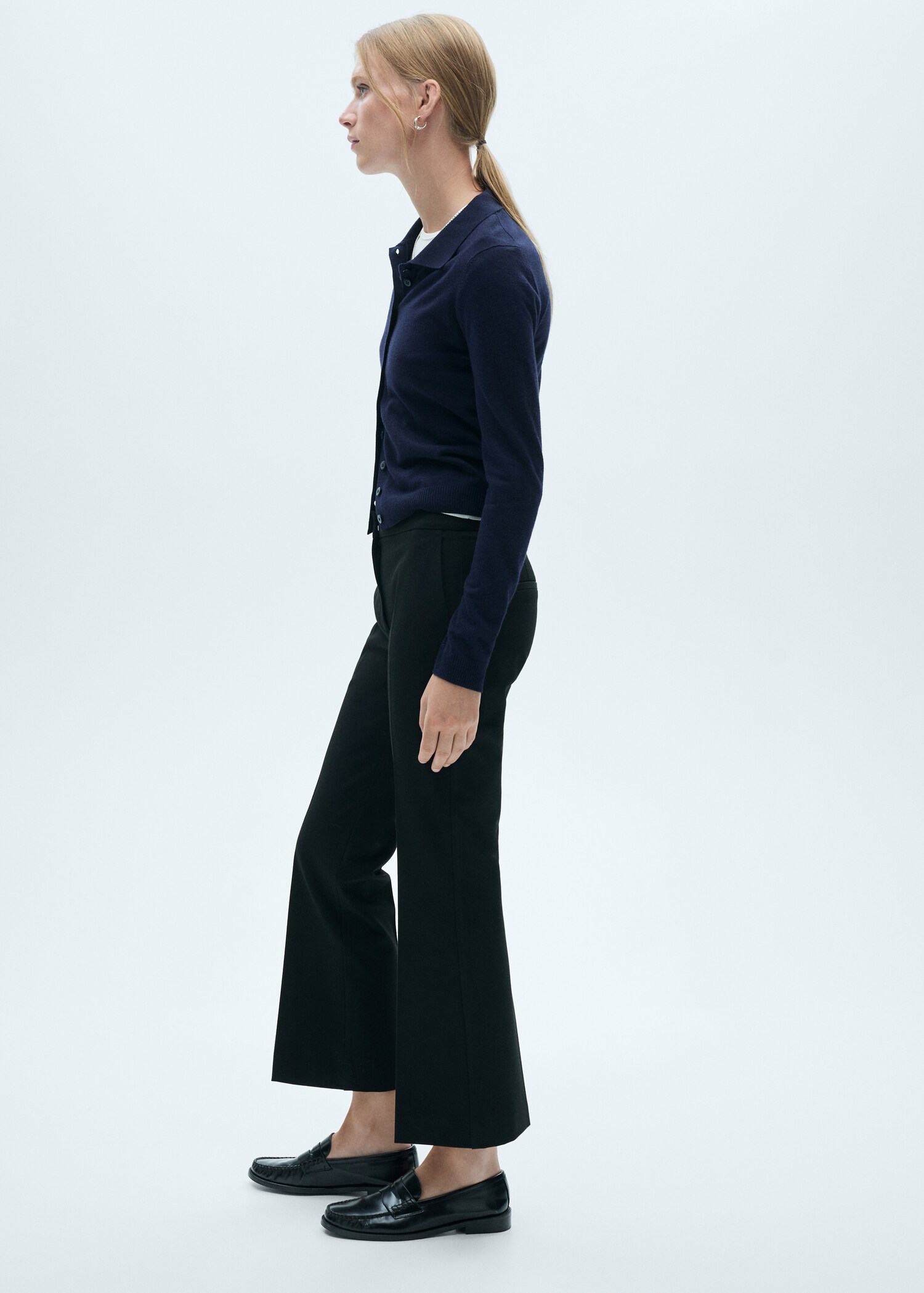 Flared flowing pants - Details of the article 2