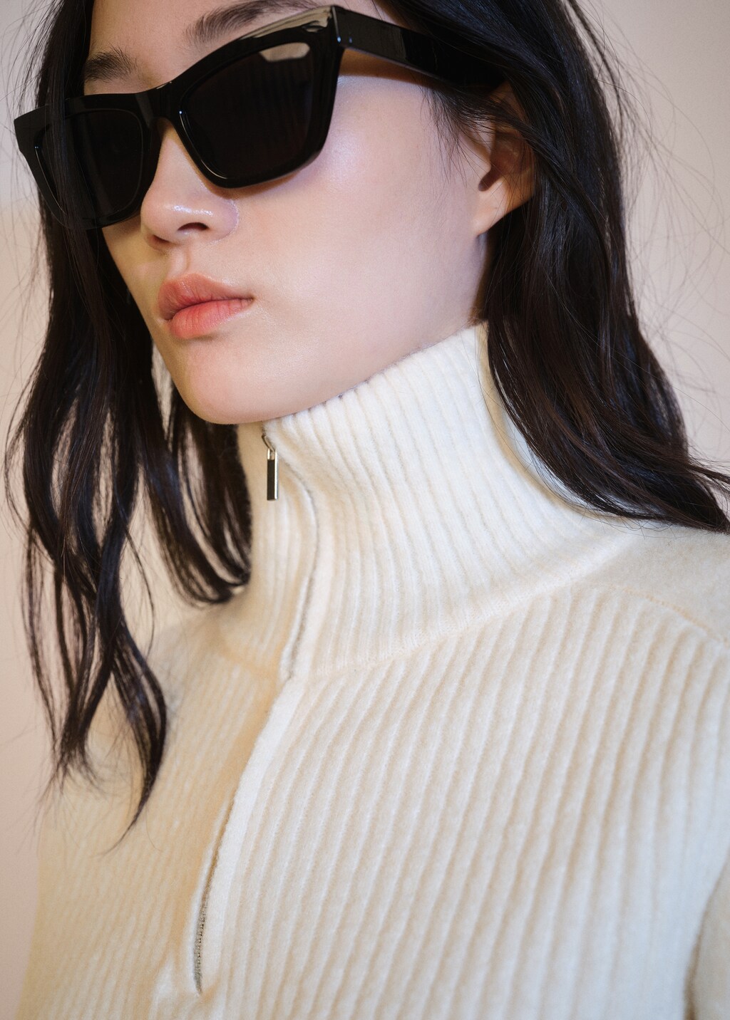 Striped sweater with zip