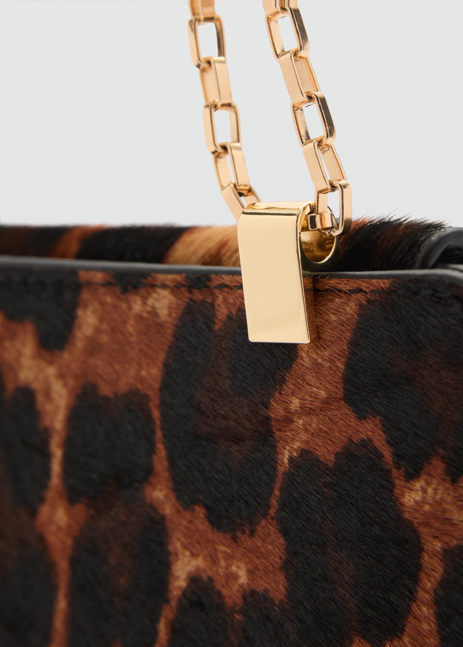 Leopard chain fur leather wallet - Details of the article 1