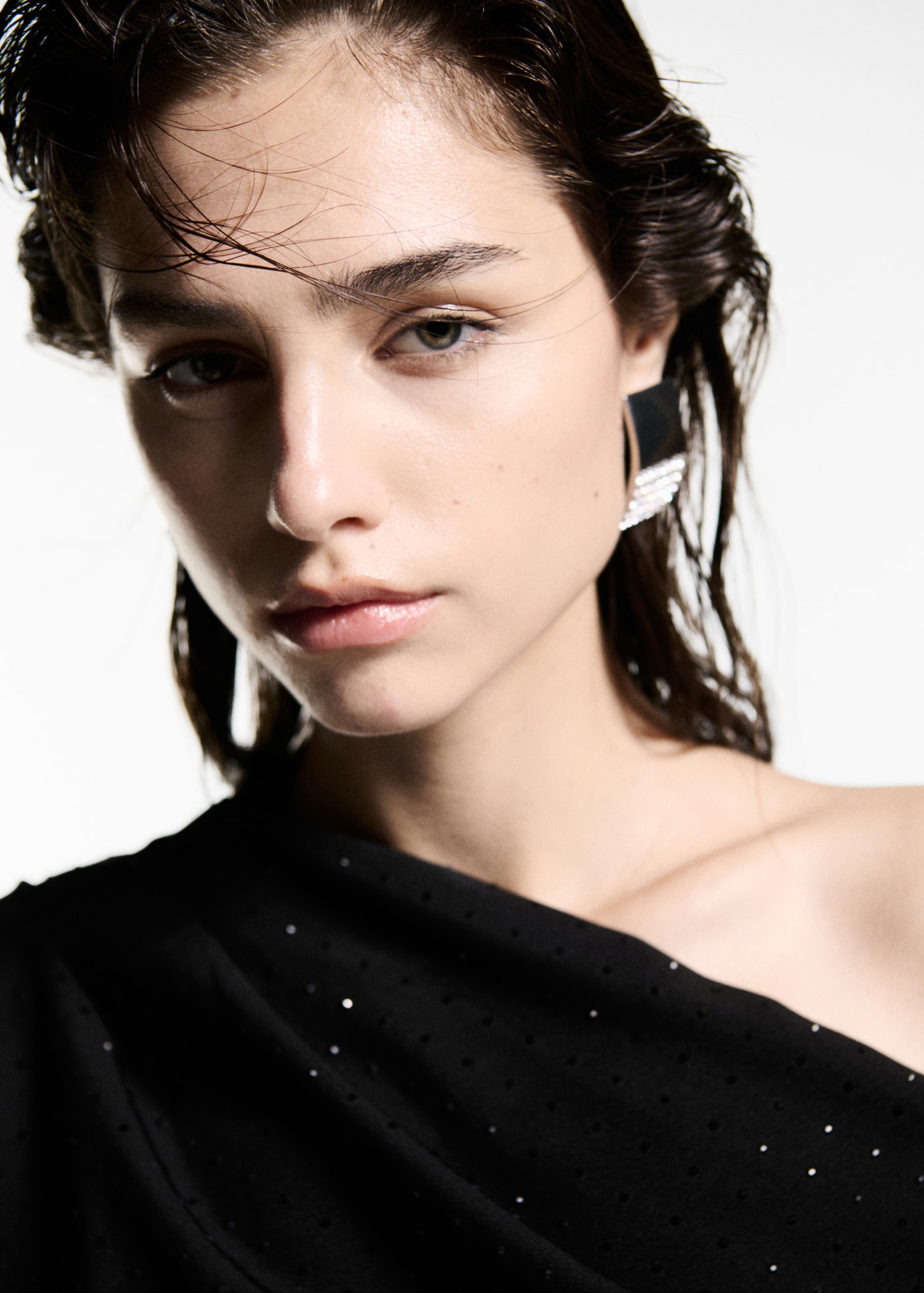 Blouse asymétrique à paillettes - Détail de l'article 1