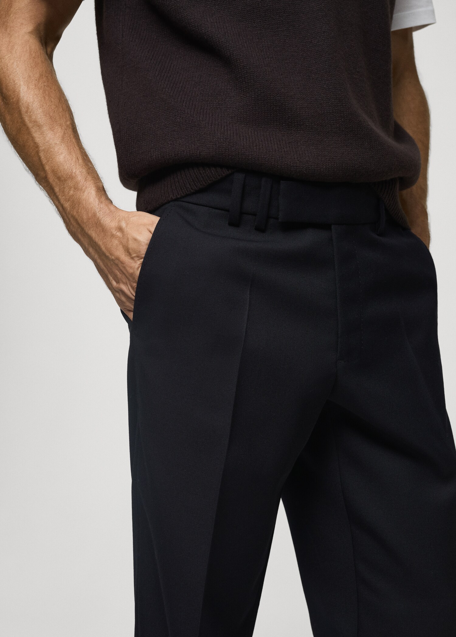 Regular-fit wool trousers - Details of the article 1